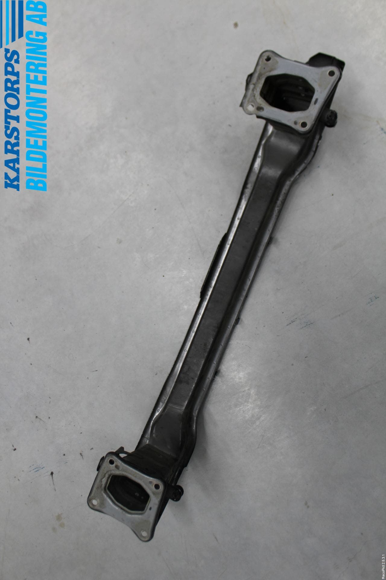 Ford KUGA 13-16 Stötfångarbalk Fram