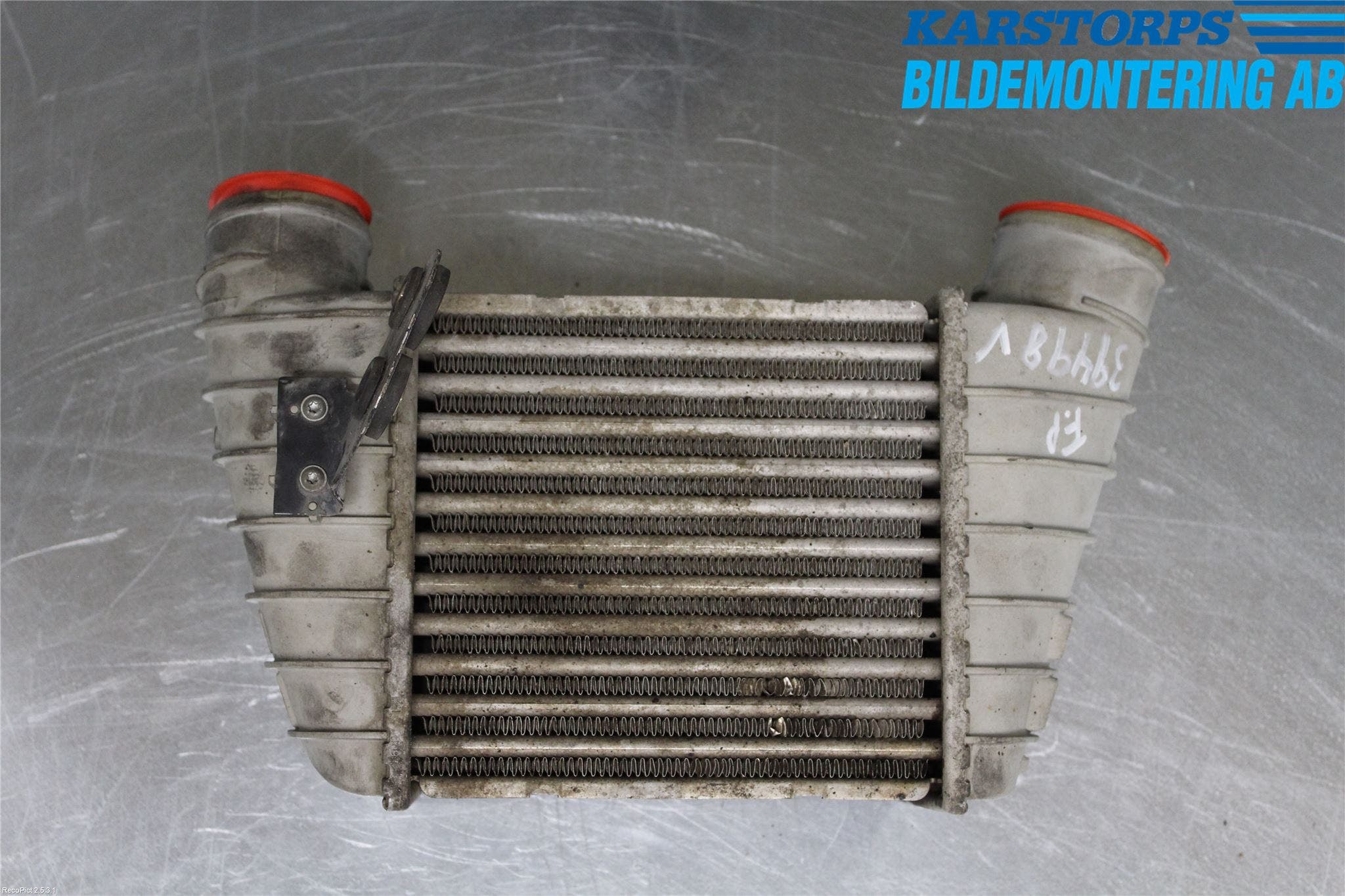 Audi A3/S3     96-03 Laddluft-Intercooler Kyl