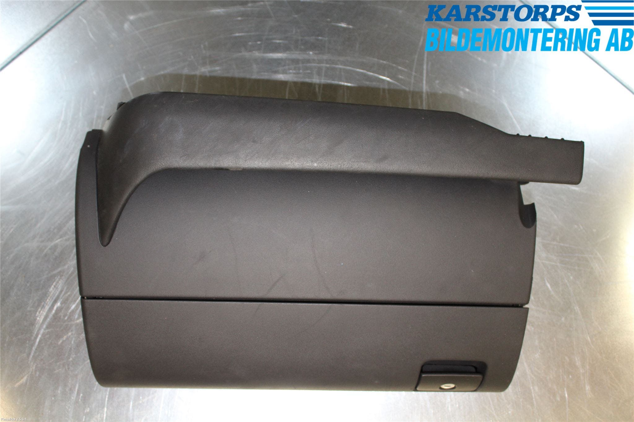 Audi A3/S3     96-03 Handskfack