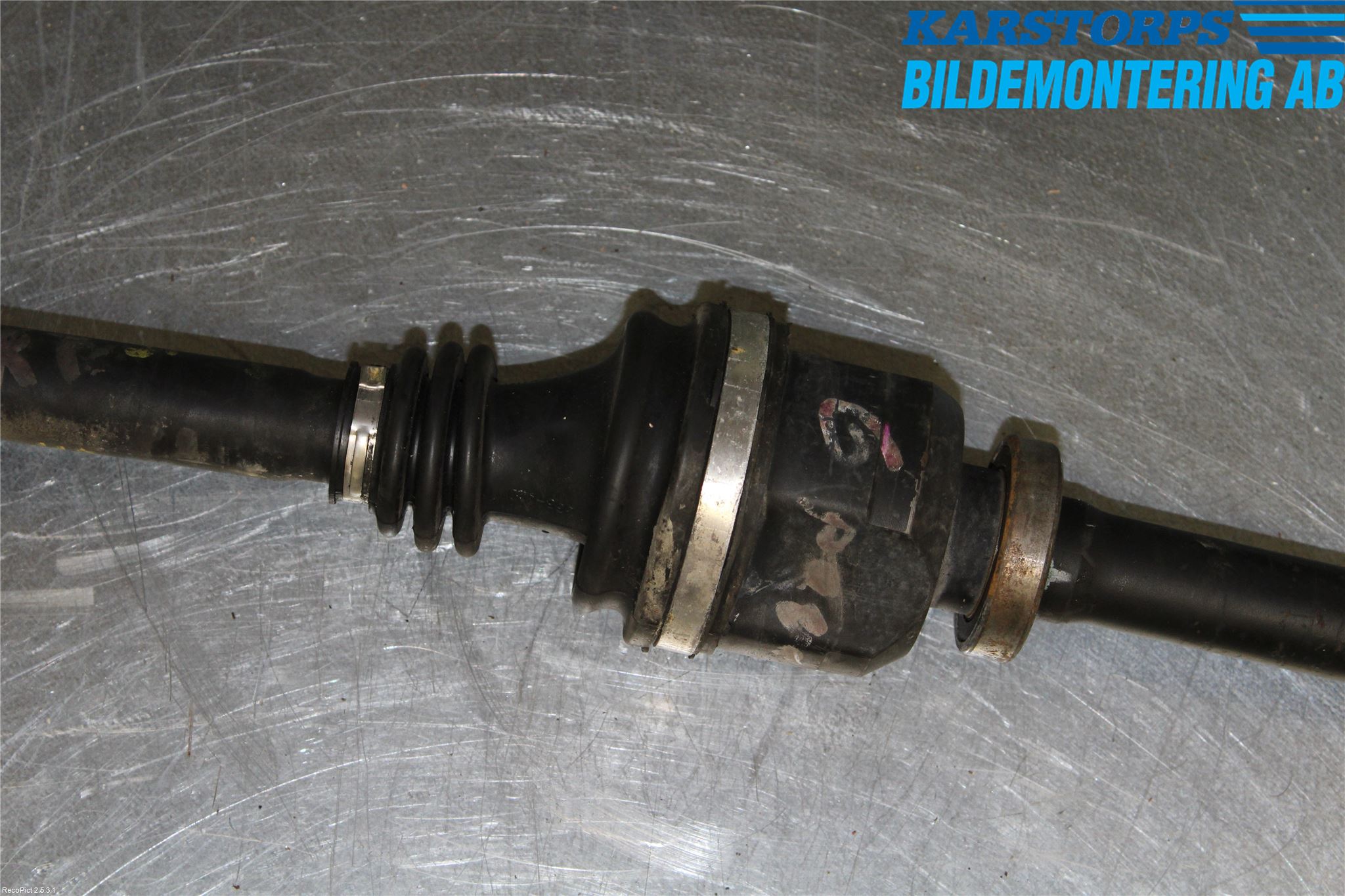 Renault TRAFIC   02-14 Drivaxel Fram Höger