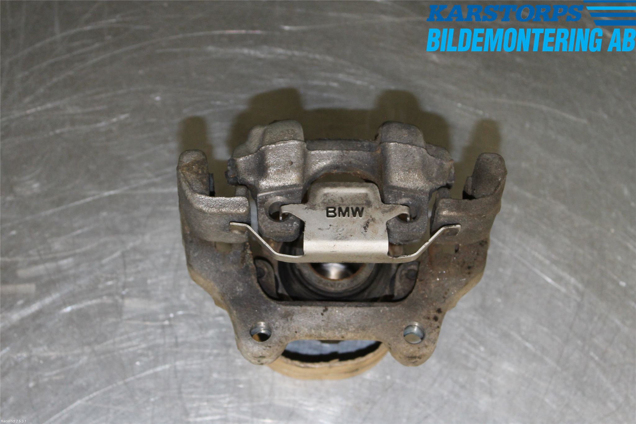 BMW 3 F30/F31/F80 12-19 Bromsok Bak Höger