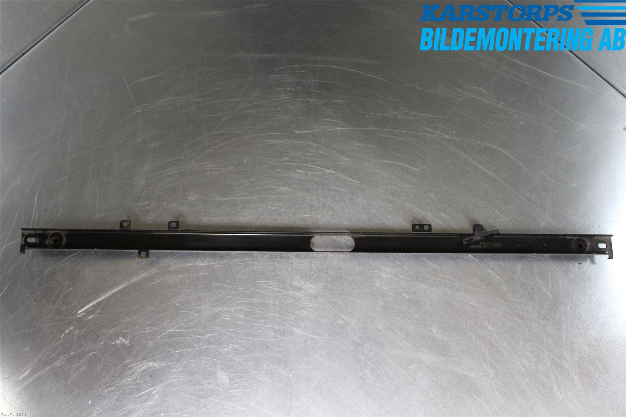 Landrover LAND ROVER RANGE ROVER EVOQUE (L538) 11-18 Kylarfäste-Ram-Balk