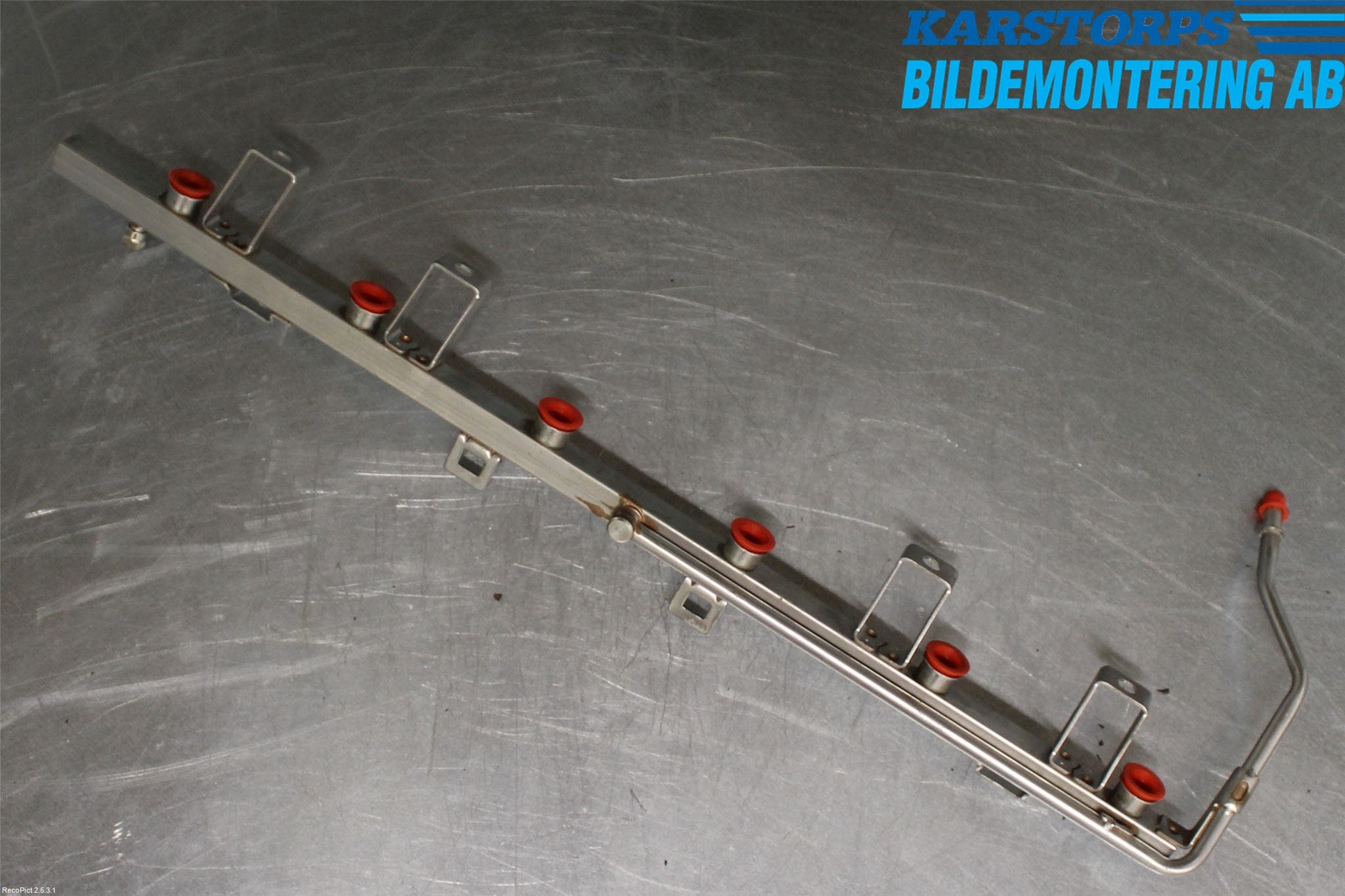 BMW 5 E60/61 Sed/Tou 02-10 Injspridarrör