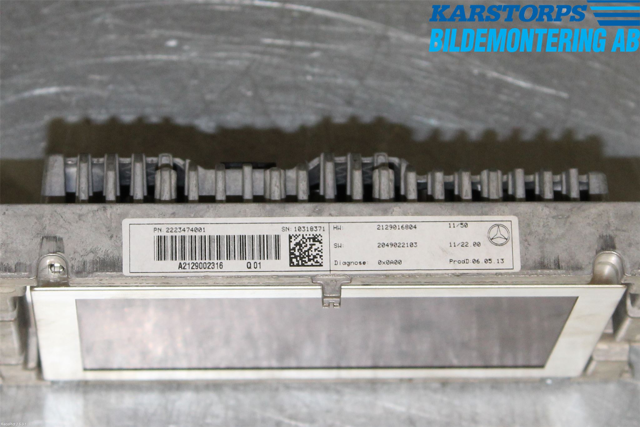 Mercedes-Benz MB E-KLASS (W212) 09-16 Multifunktionsdisplay