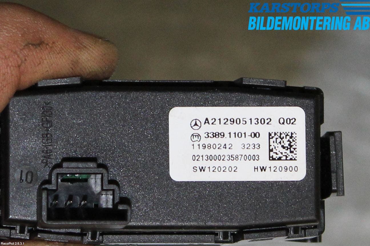 Mercedes-Benz MB E-KLASS (W212) 09-16 Strömställare Växellåda