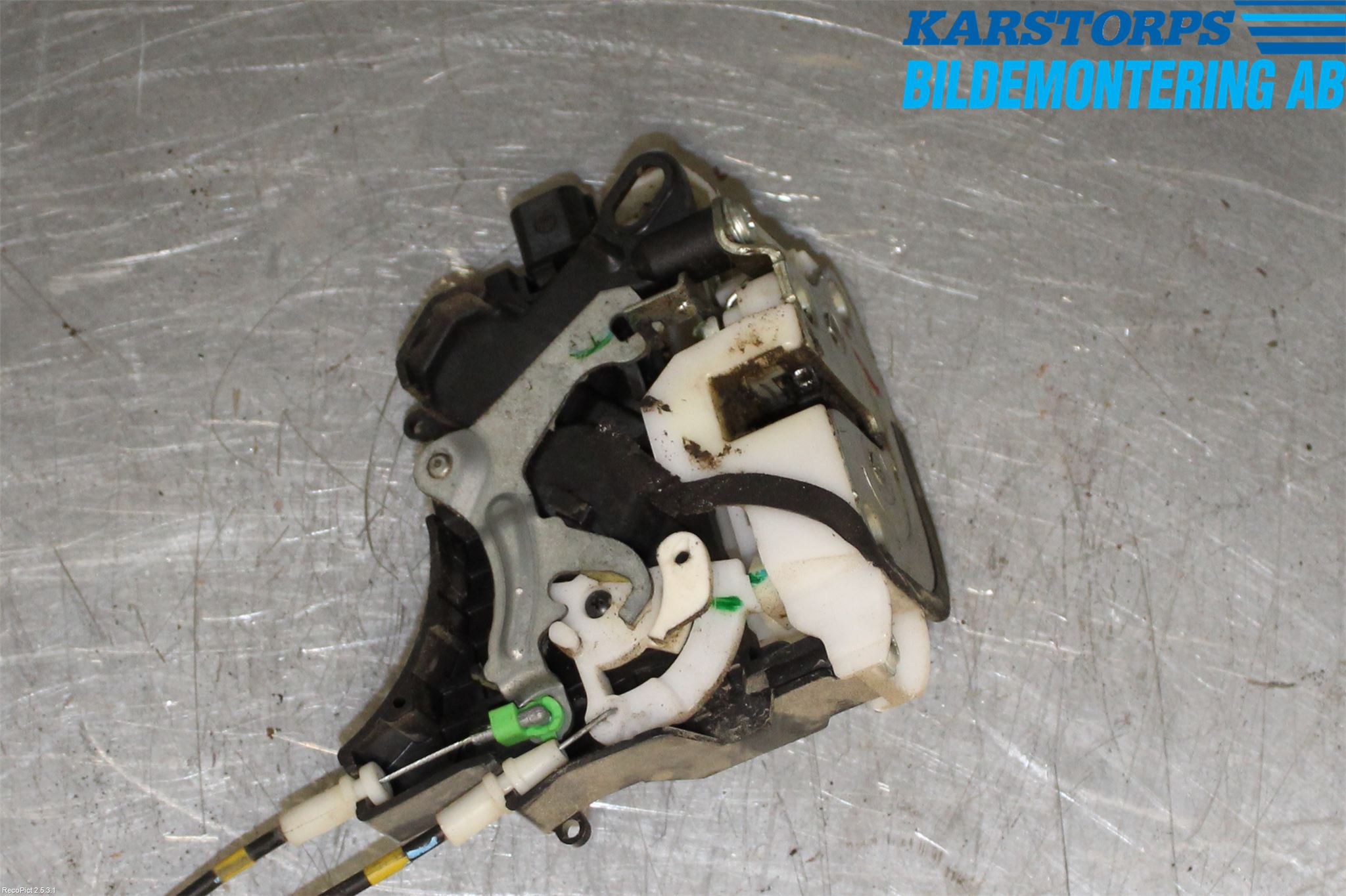 Mitsubishi L200 06-15 Låskista-Dörrlås