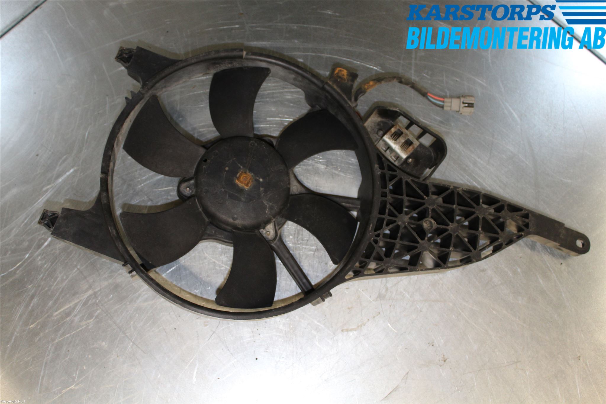 Nissan NAVARA 05-16 Kylfläkt El