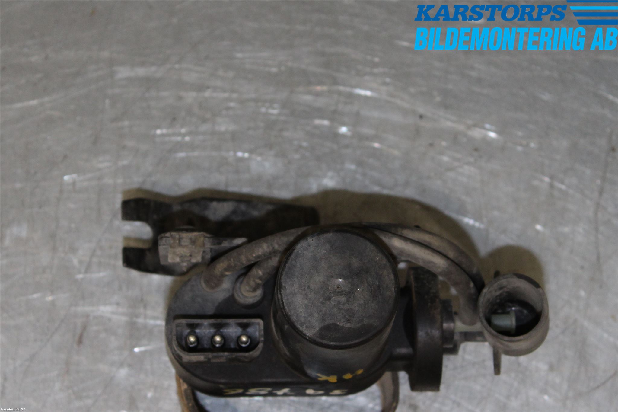 Volvo S70/V70/XC  97-00 Farthållare