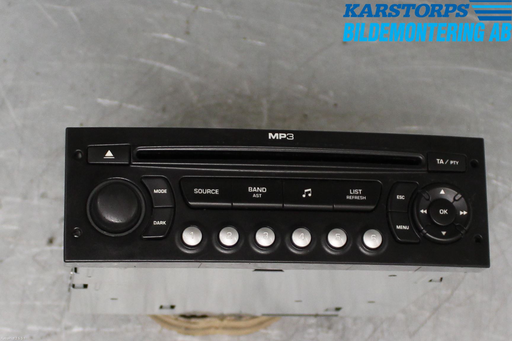 Citroen C4 I   05-10 Cd Radio - Multimediapanel