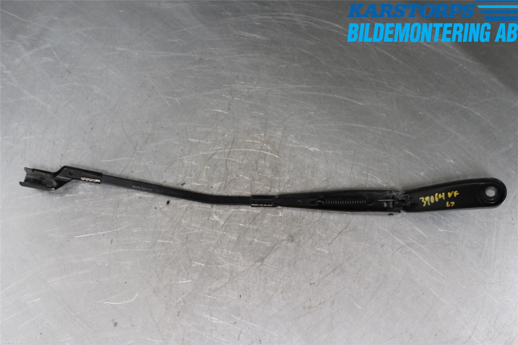 Volvo XC60 14-17 Torkararm Armar Vindruta