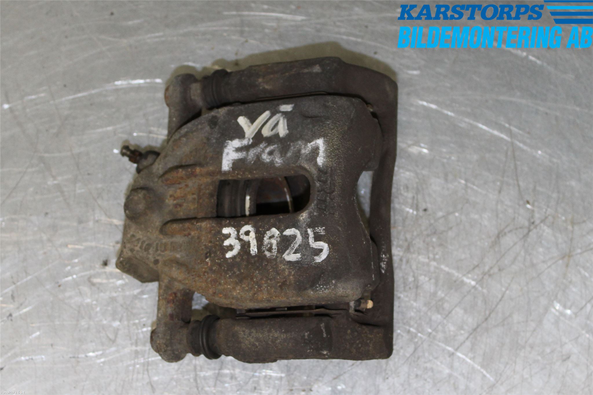 Nissan NOTE E11 06-14 Bromsok Fram Vänster