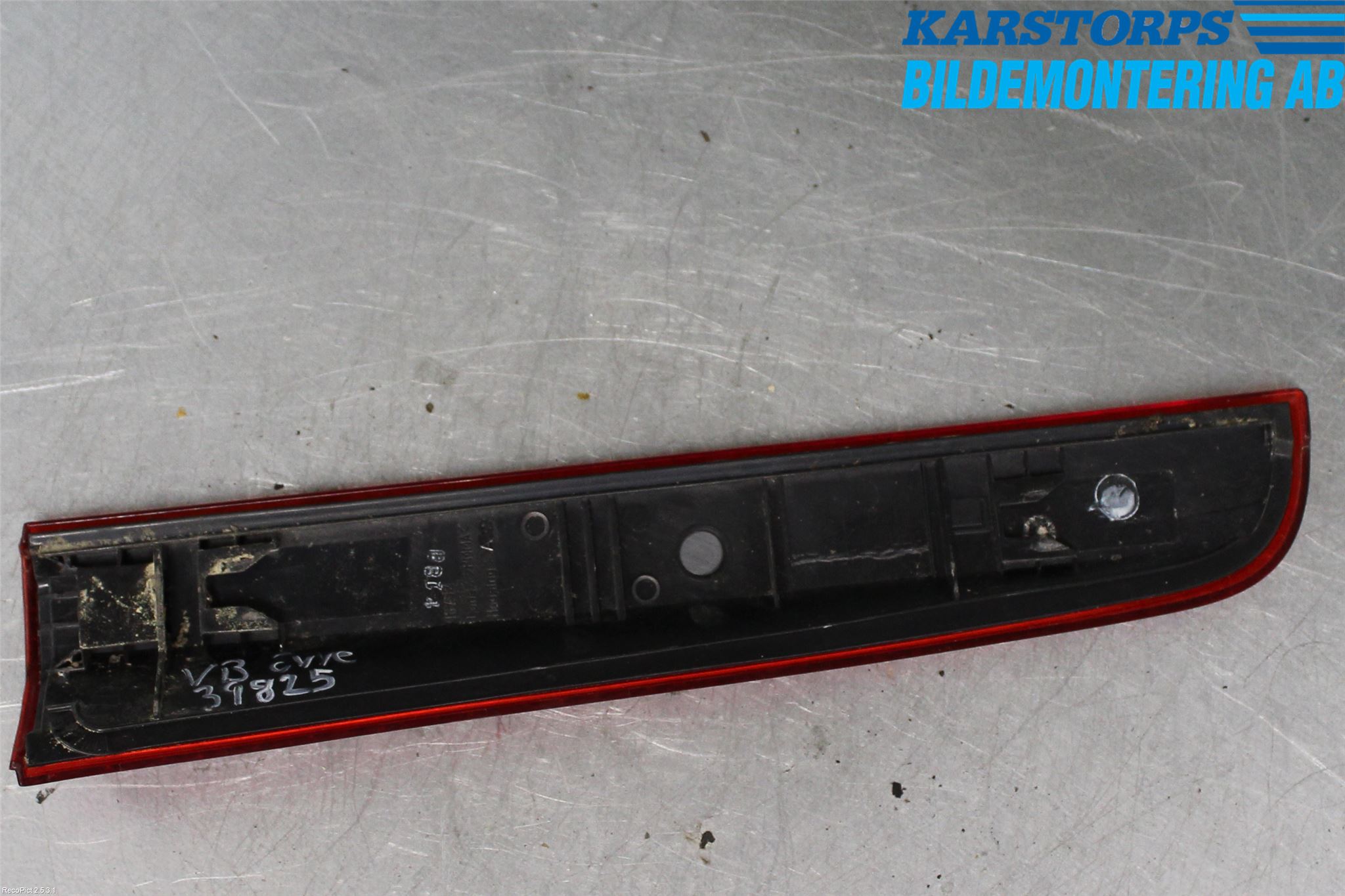 Nissan NOTE E11 06-14 Bakljus Vänster