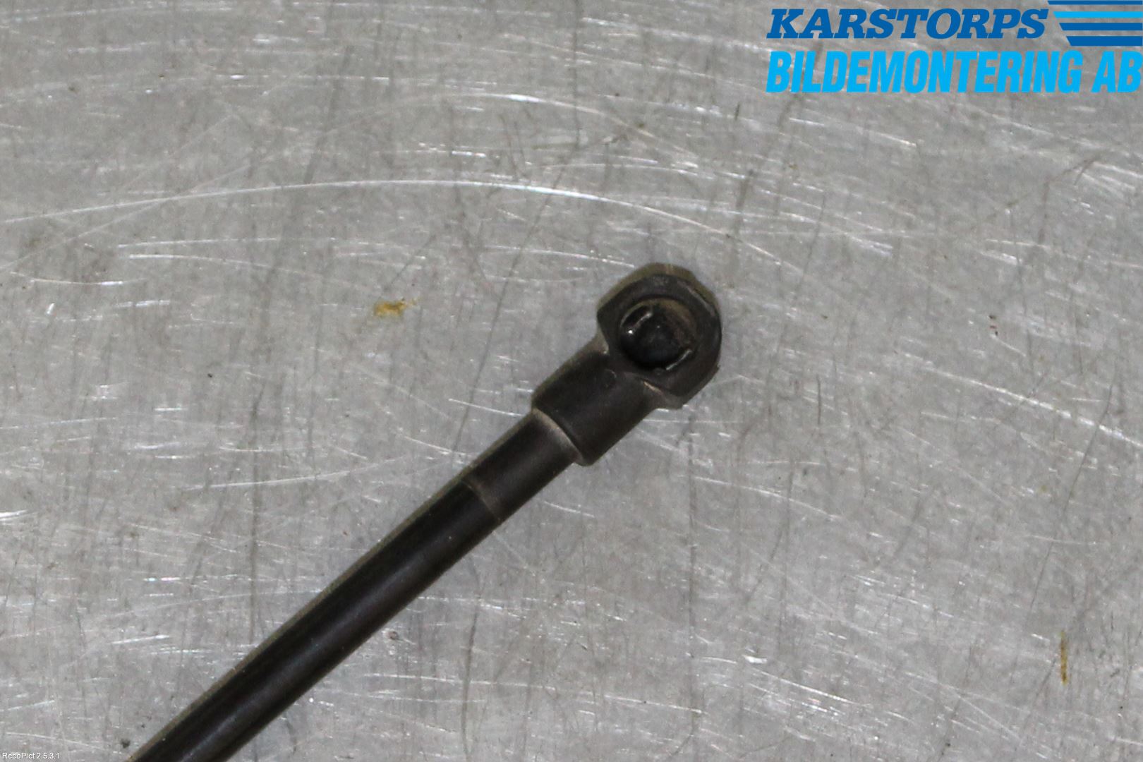 Nissan NOTE E11 06-14 Gasfjäder Baklucka