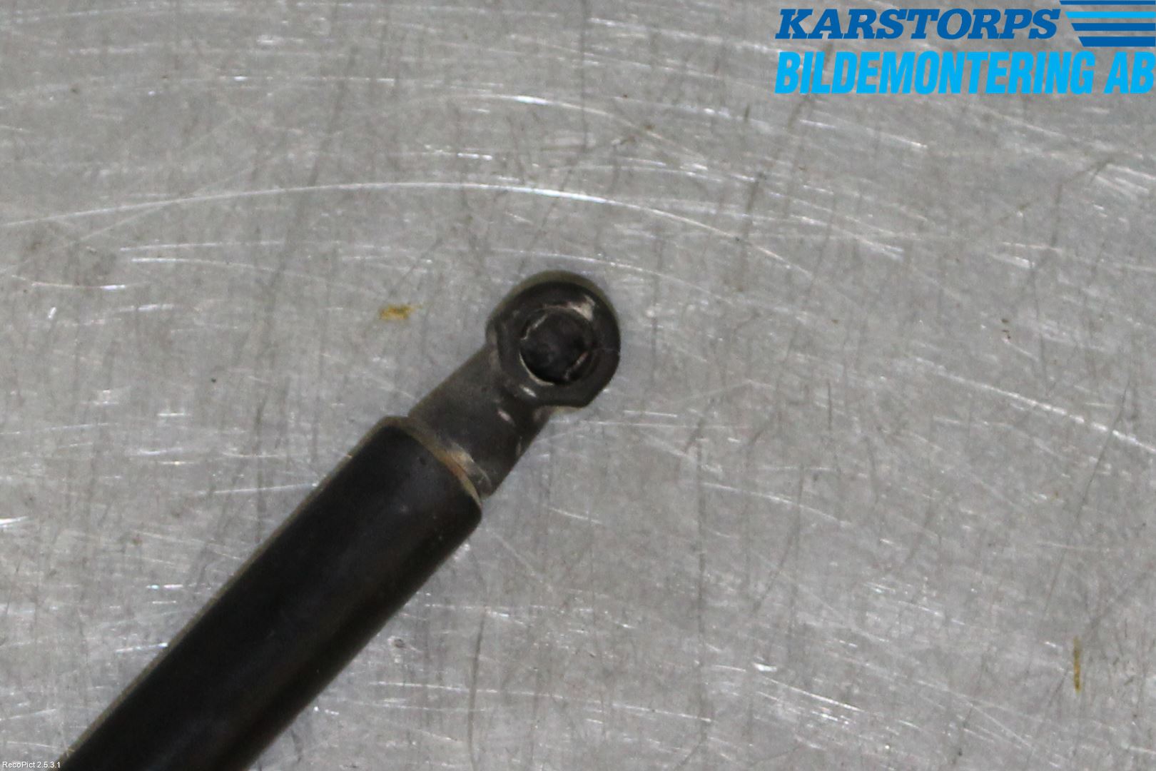 Nissan NOTE E11 06-14 Gasfjäder Baklucka