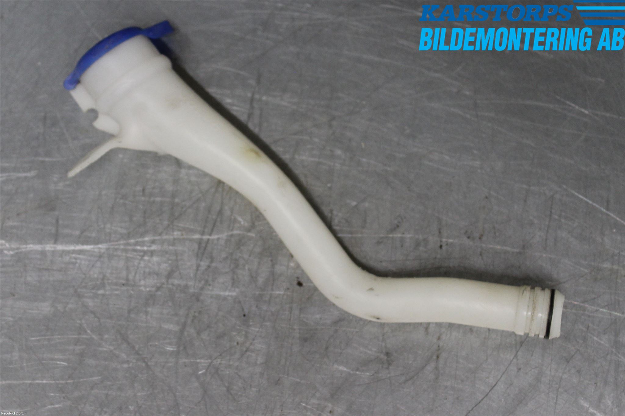 Volvo XC90 03-06 Spolartank Påfyllningsrör