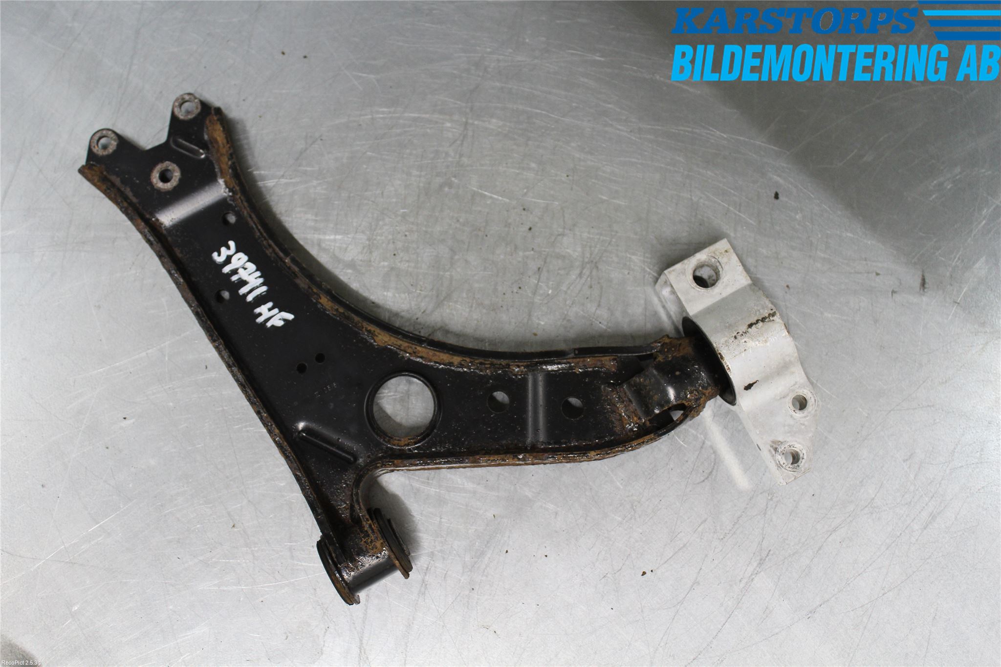 Seat LEON 06-12 Bärarm Fram Undre Hö