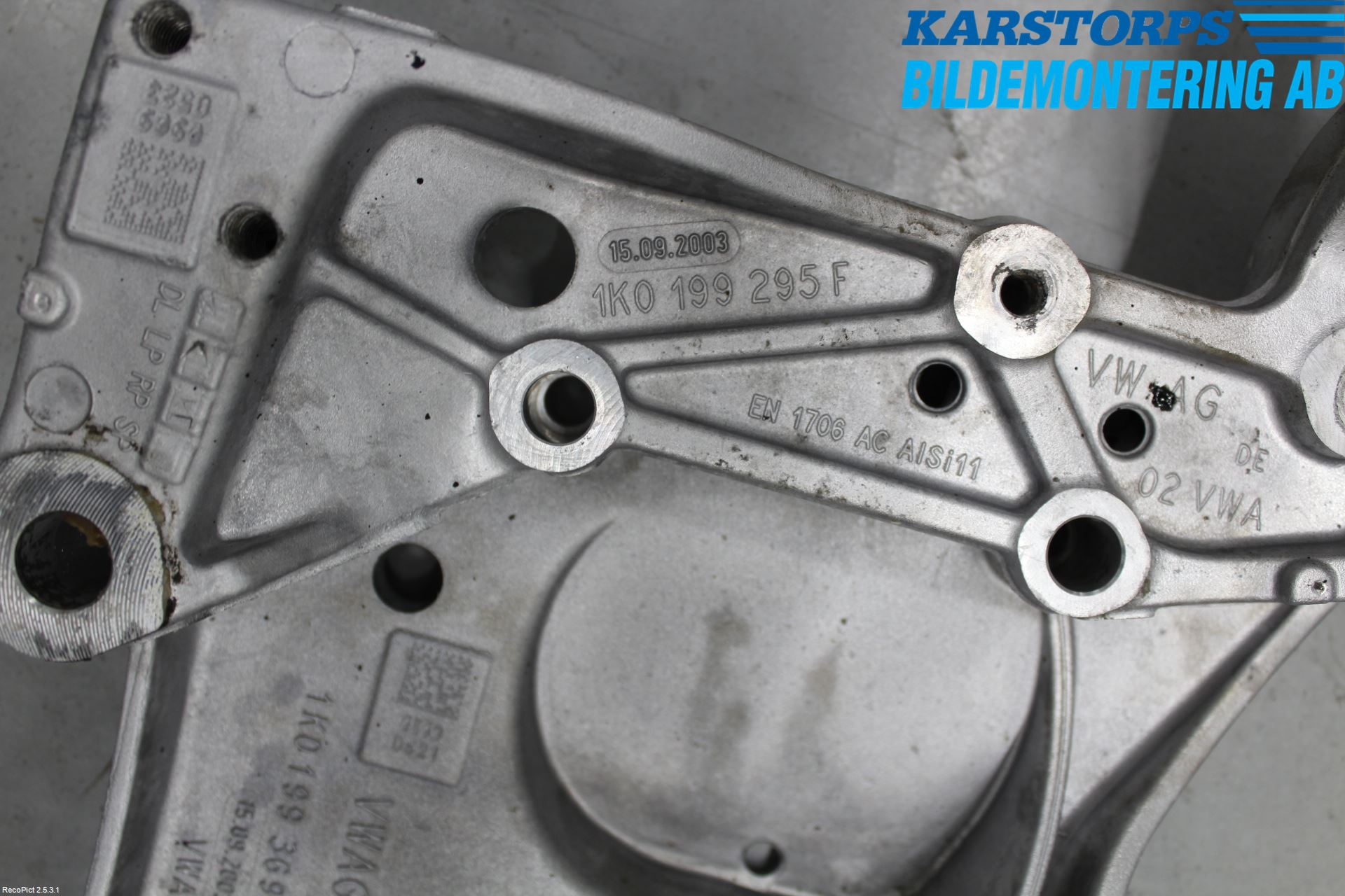 Seat LEON 06-12 Framvagnsbalk