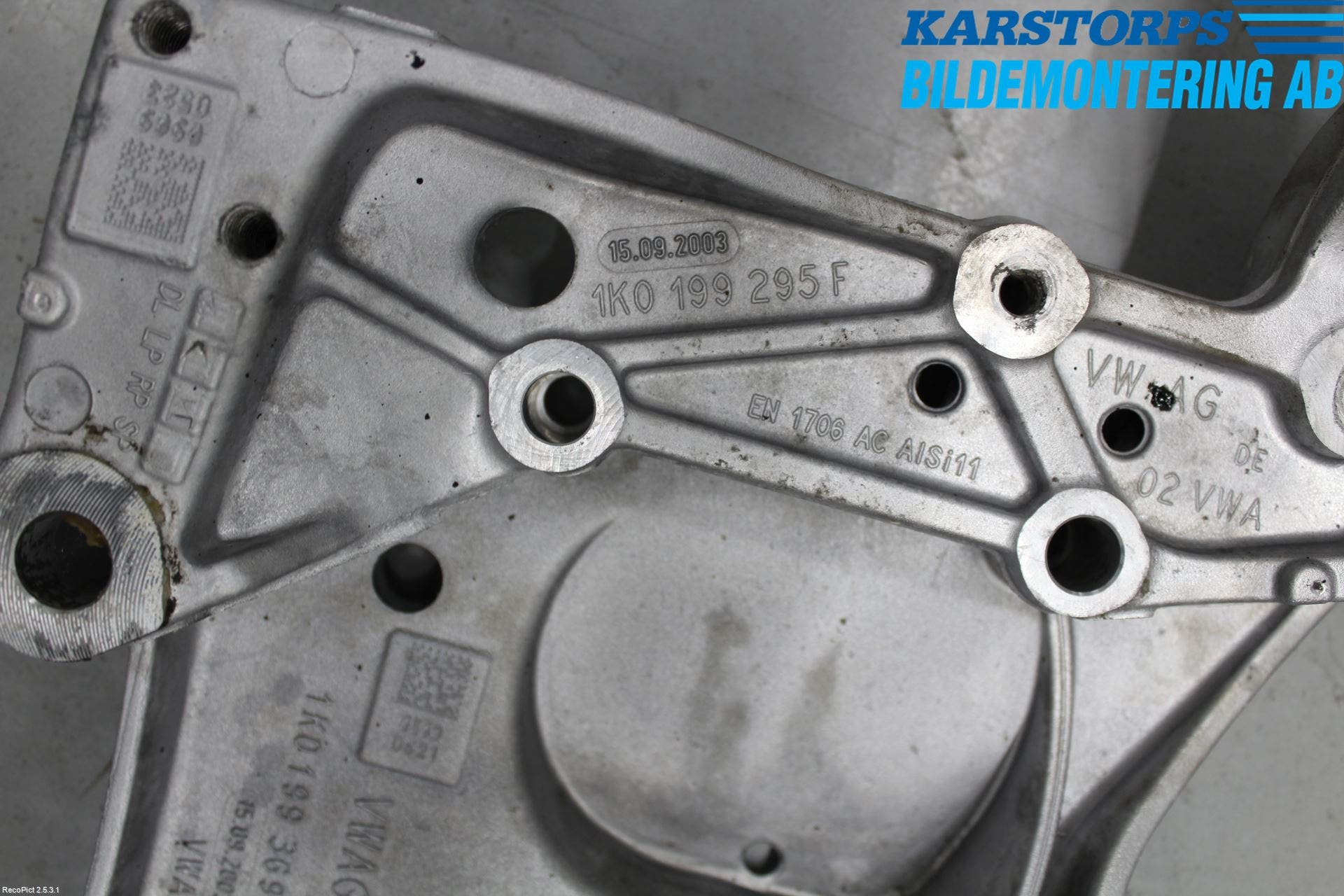 Seat LEON 06-12 Framvagnsbalk