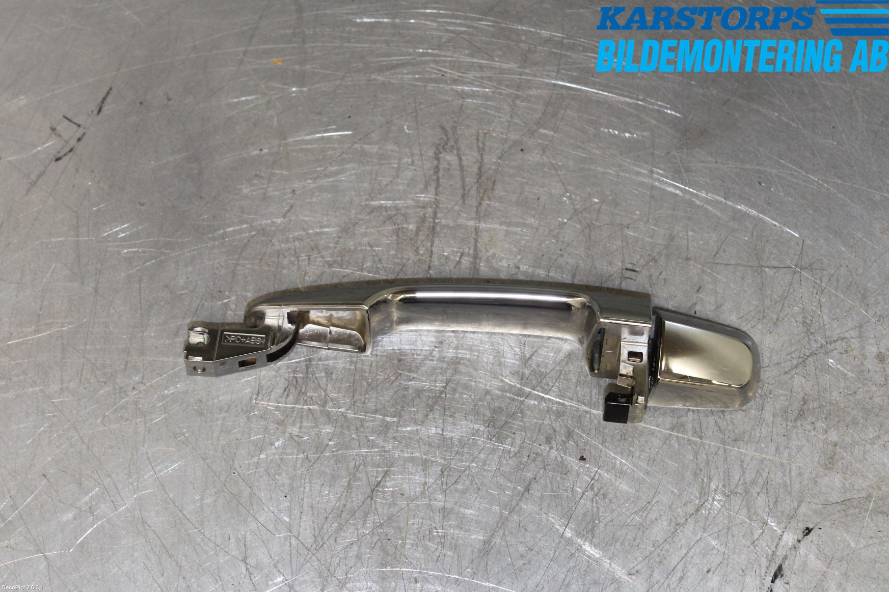 Mitsubishi L200 06-15 Dörrhandtag Yttre Hö