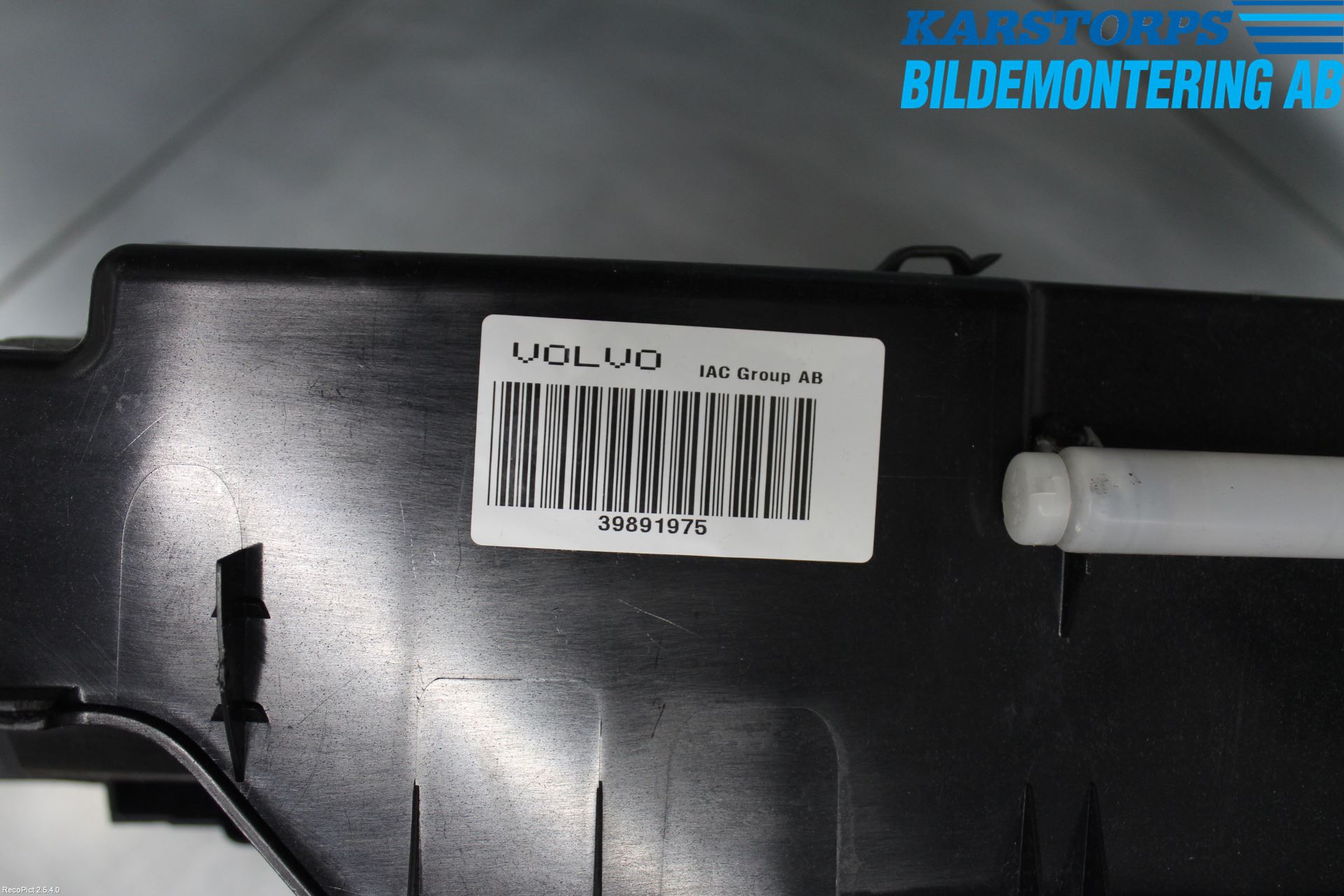 Volvo V70 08-13 Handskfack