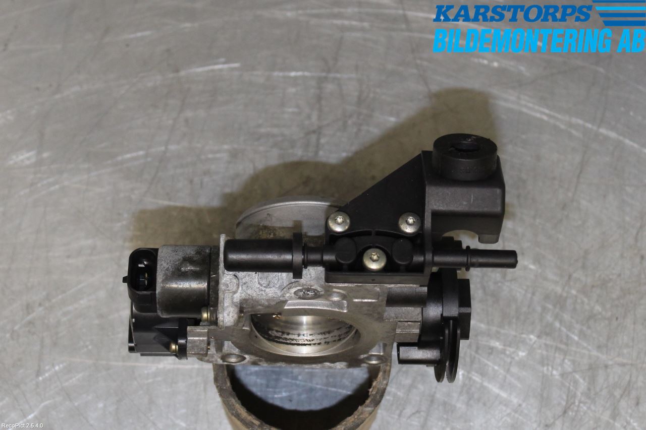 Peugeot 307     01-05 Injspjällhus