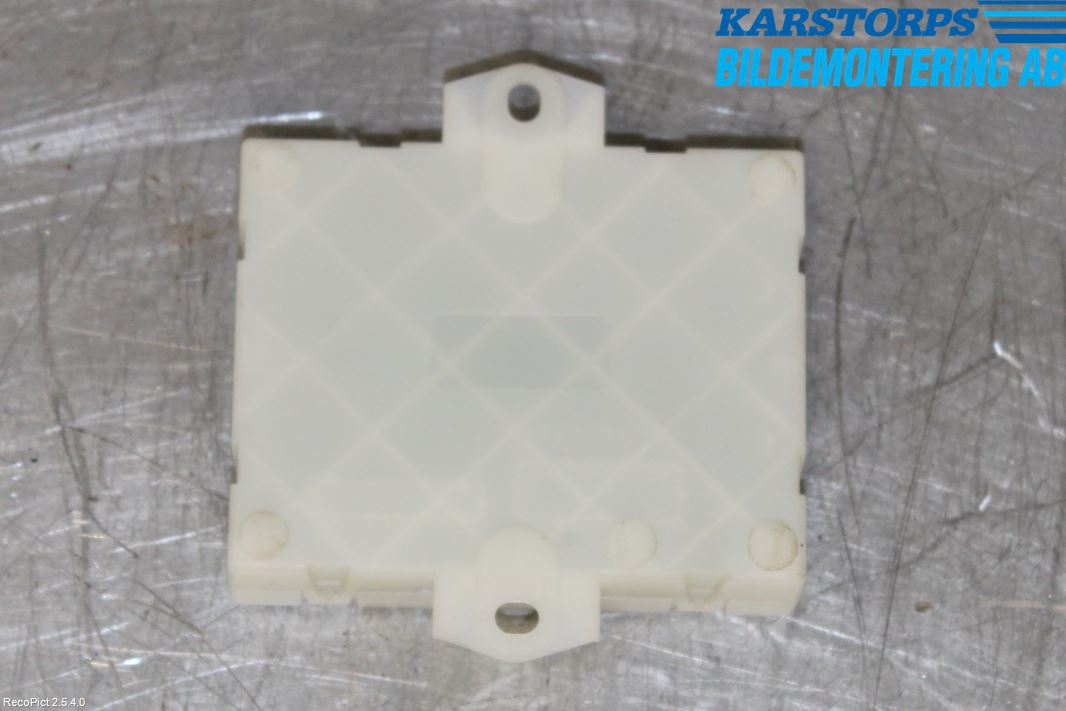 Volvo XC60 14-17 Styrenhet Baklucka