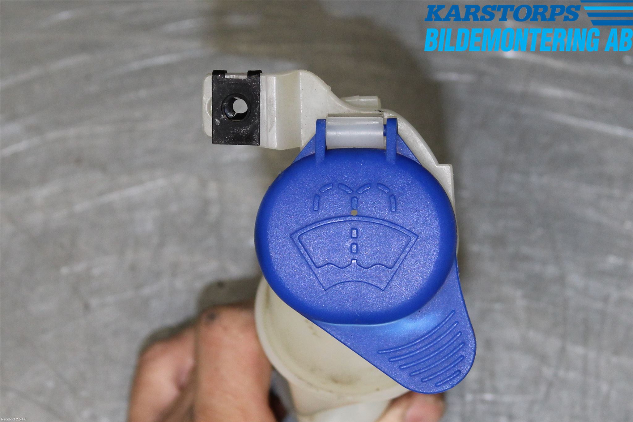 Volvo S60 05-10 Spolartank Påfyllningsrör