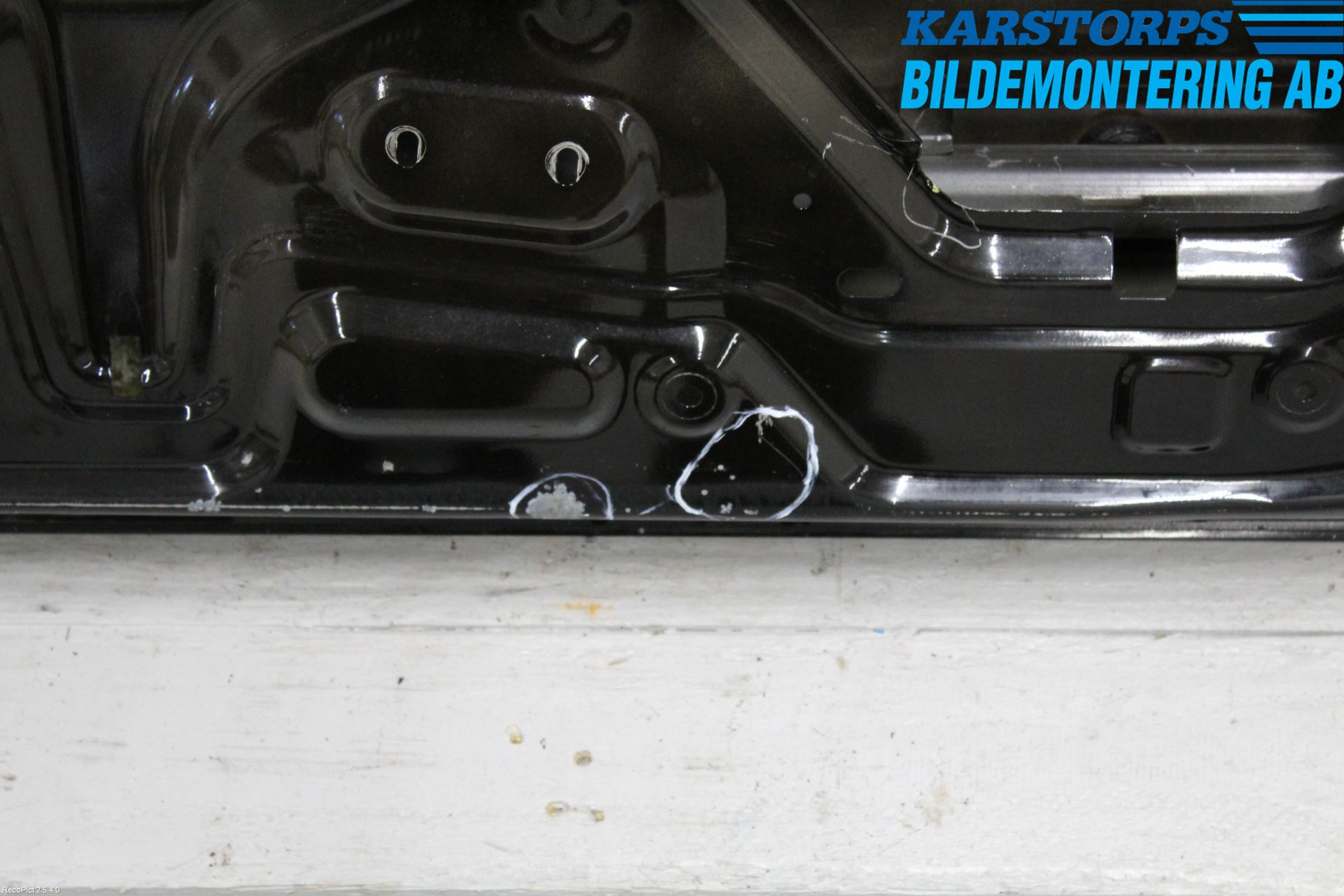 Nissan NAVARA 05-16 Dörr Fram Höger