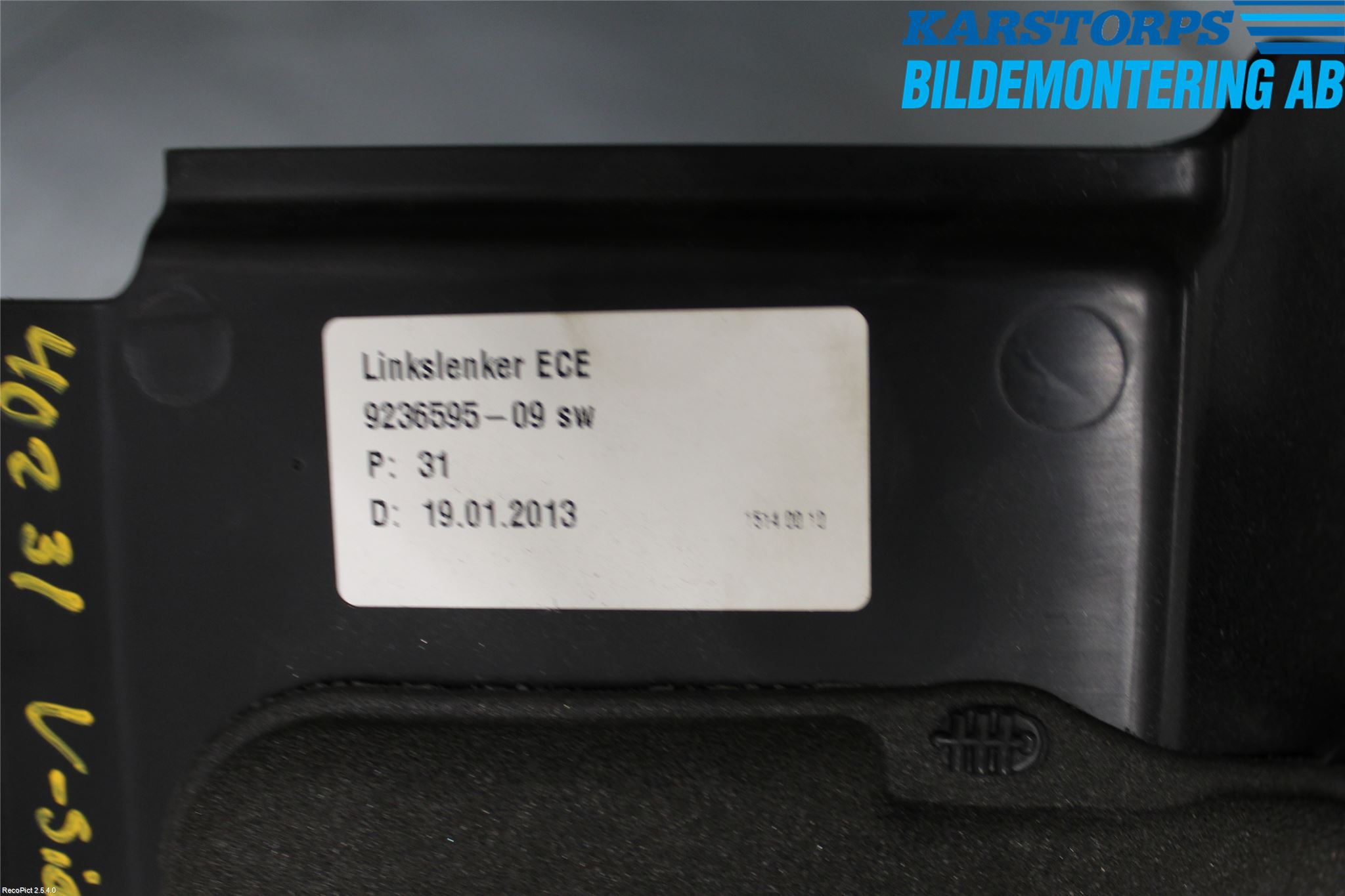 BMW 1 F20/F21 11-19 Instrumentbräda Sparkskydd