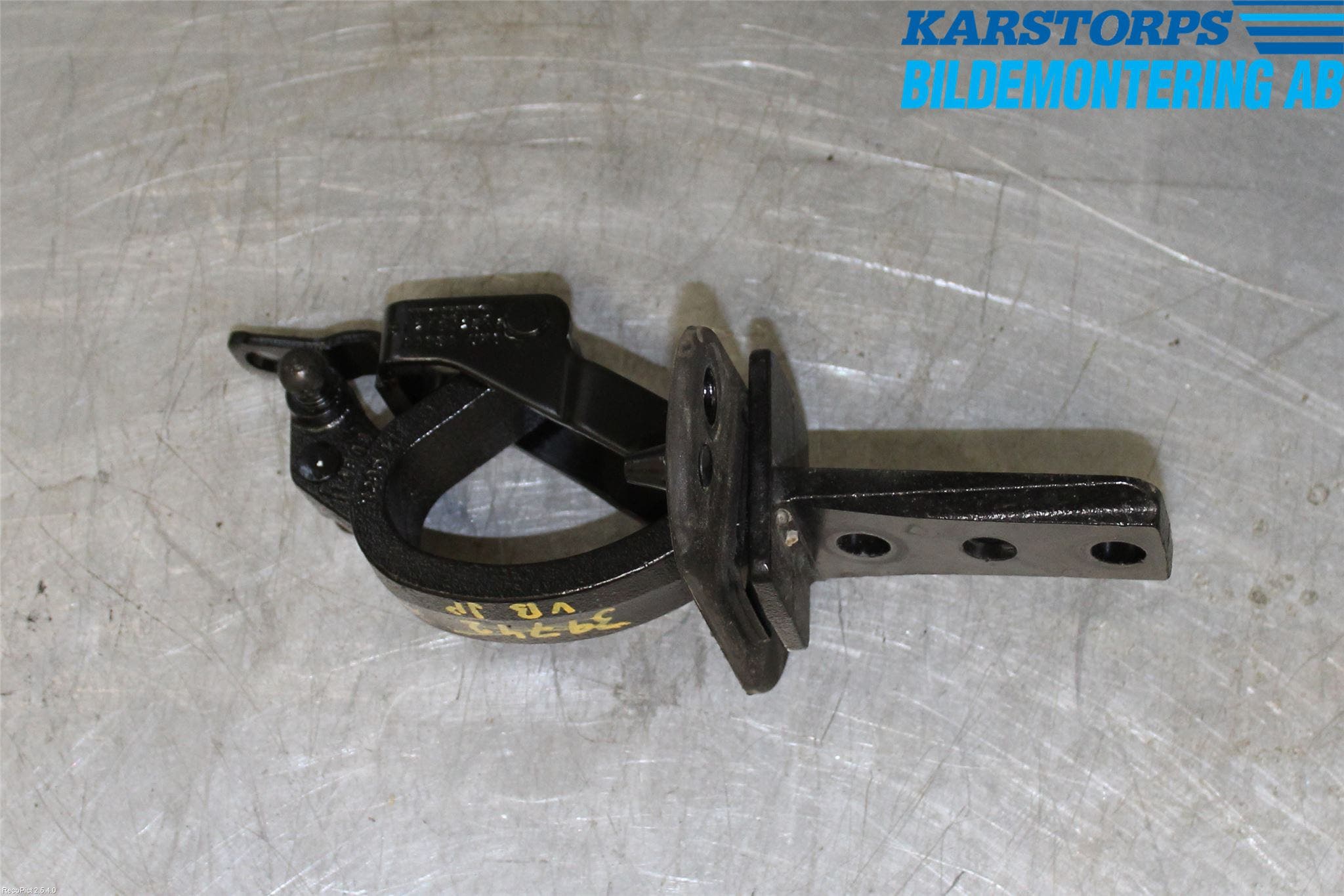 Volvo V70 08-13 Bakluckegångjärn Vä