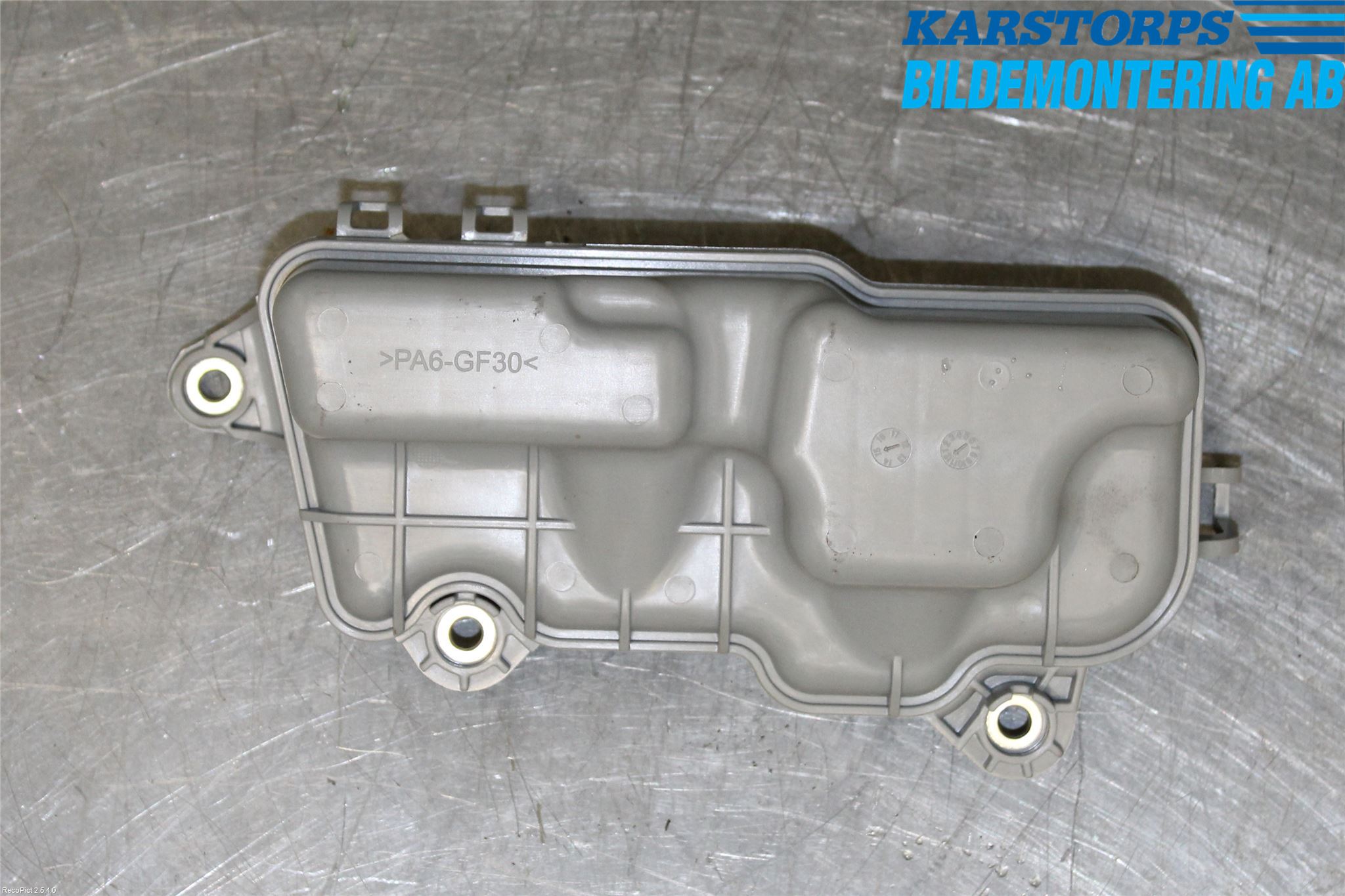 Volvo V60 14-18 Vacuumtank