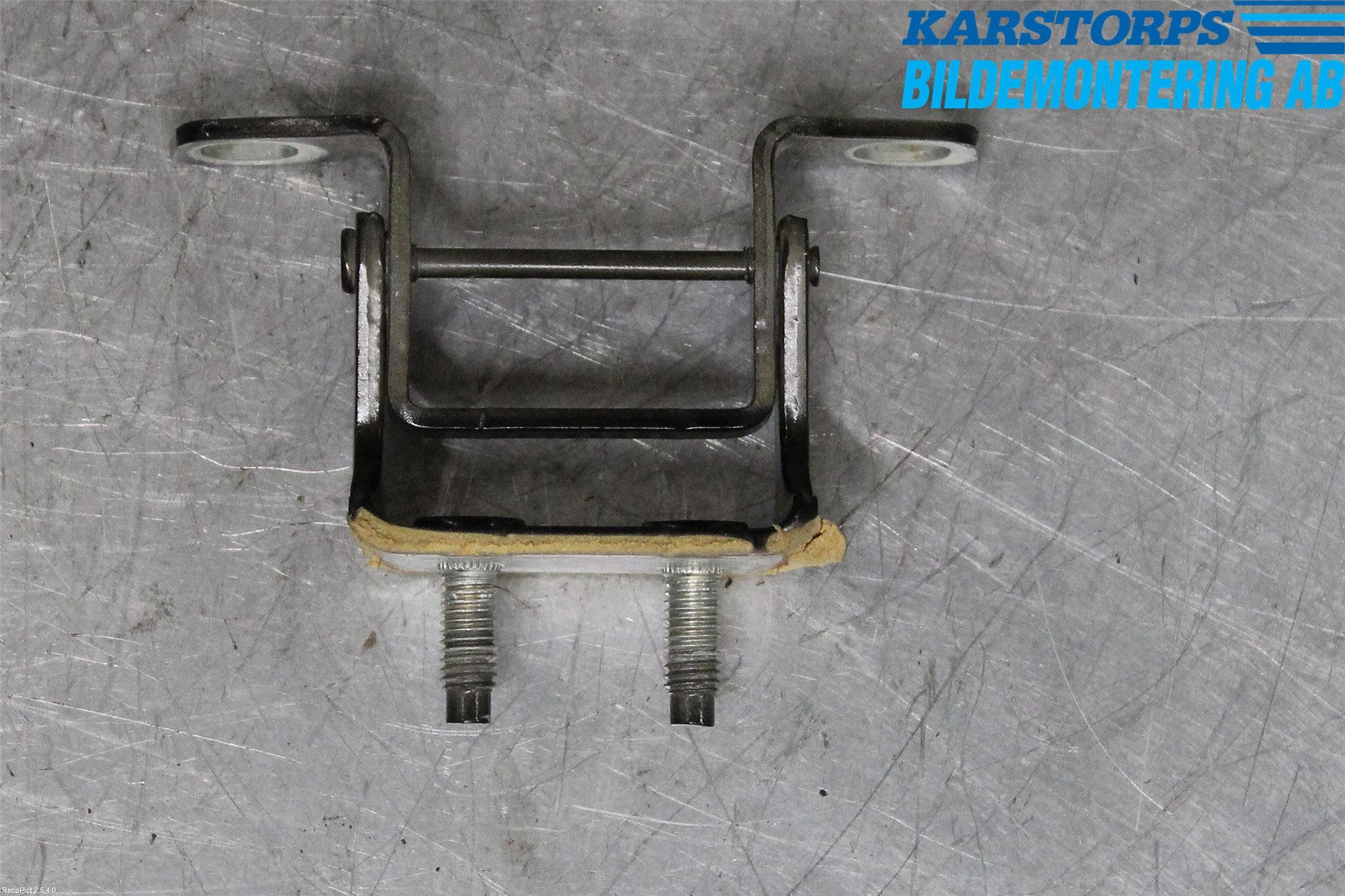 Volvo XC60 14-17 Bakluckegångjärn Hö