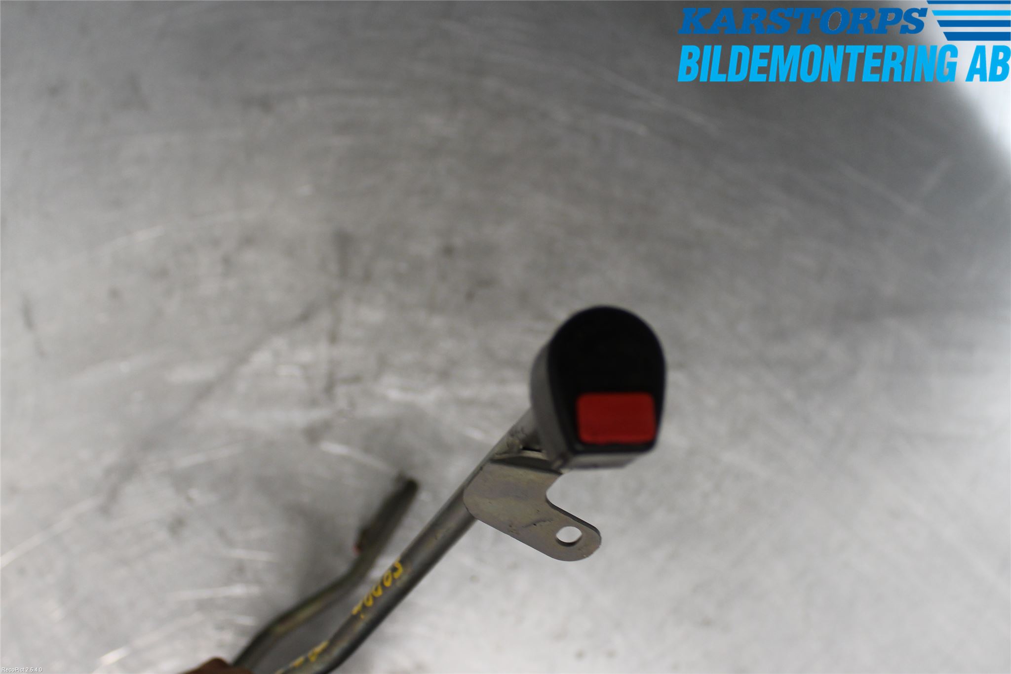 Mercedes-Benz MB E-KLASS (W212) 09-16 Olja Påfyllningsrör