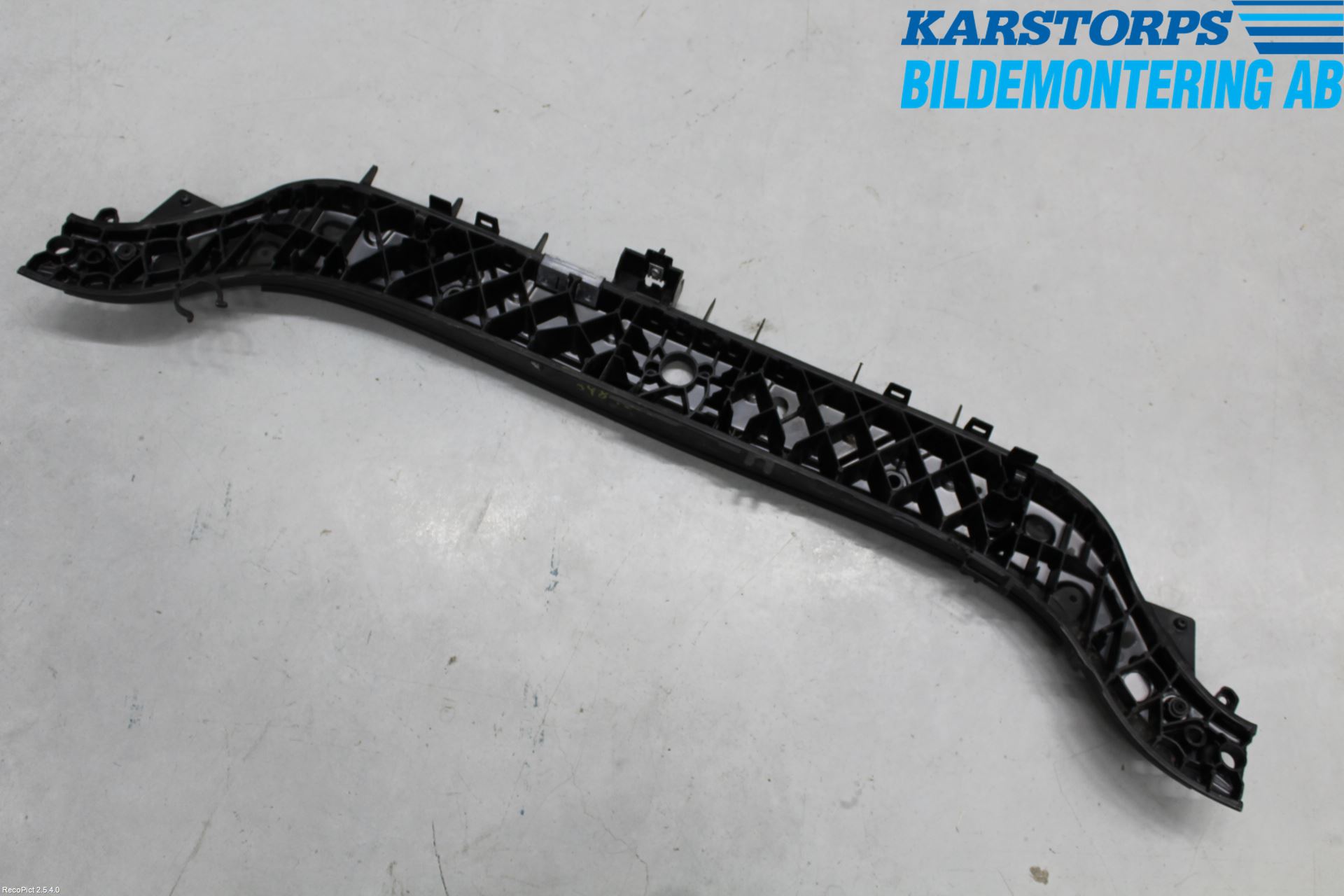 Renault MÉGANE II  03-05 Front Huvlåsplåt-Balk