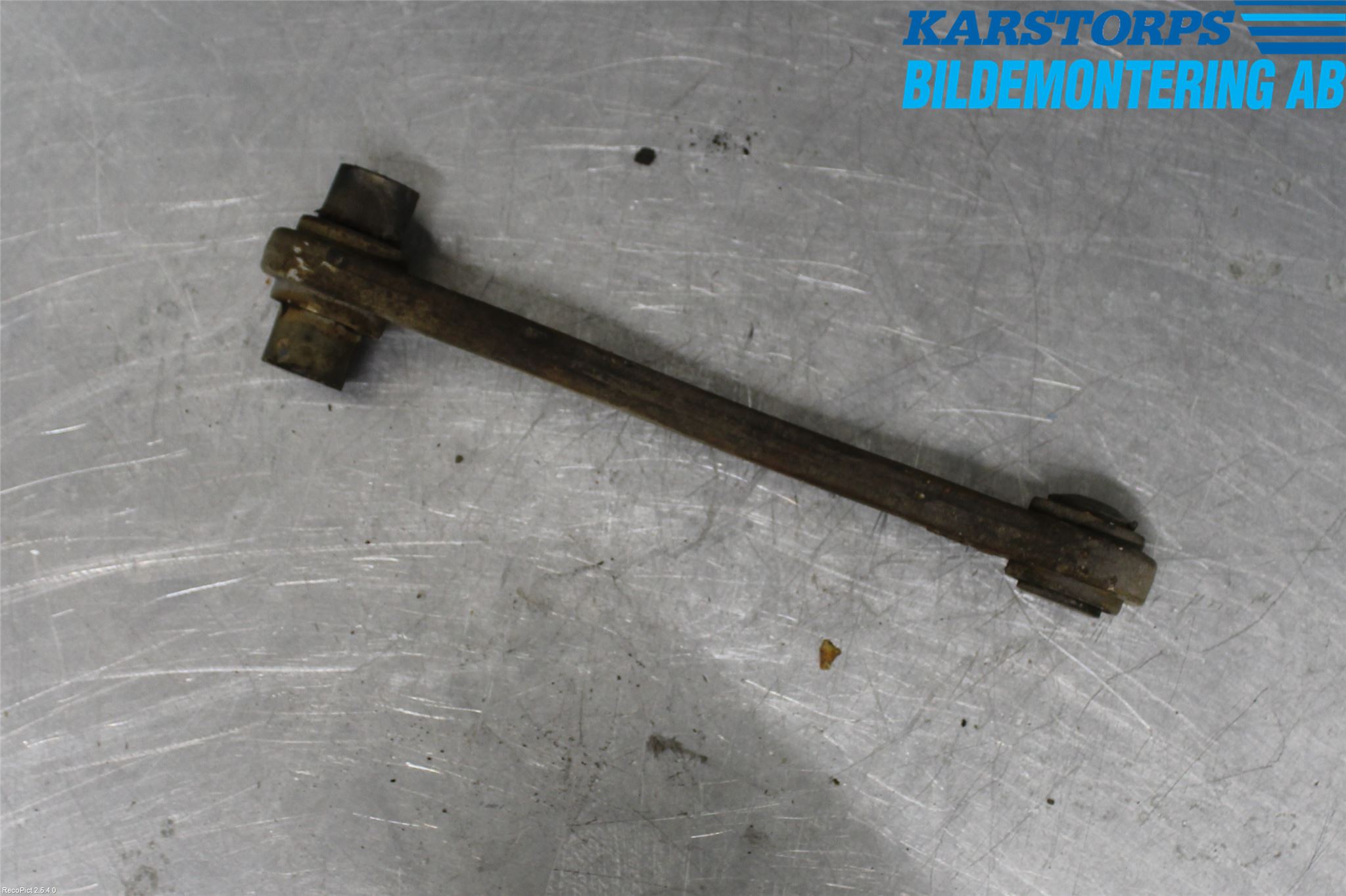 Mercedes-Benz MB C-KLASS (W205) 14-21 Momentstag Bak