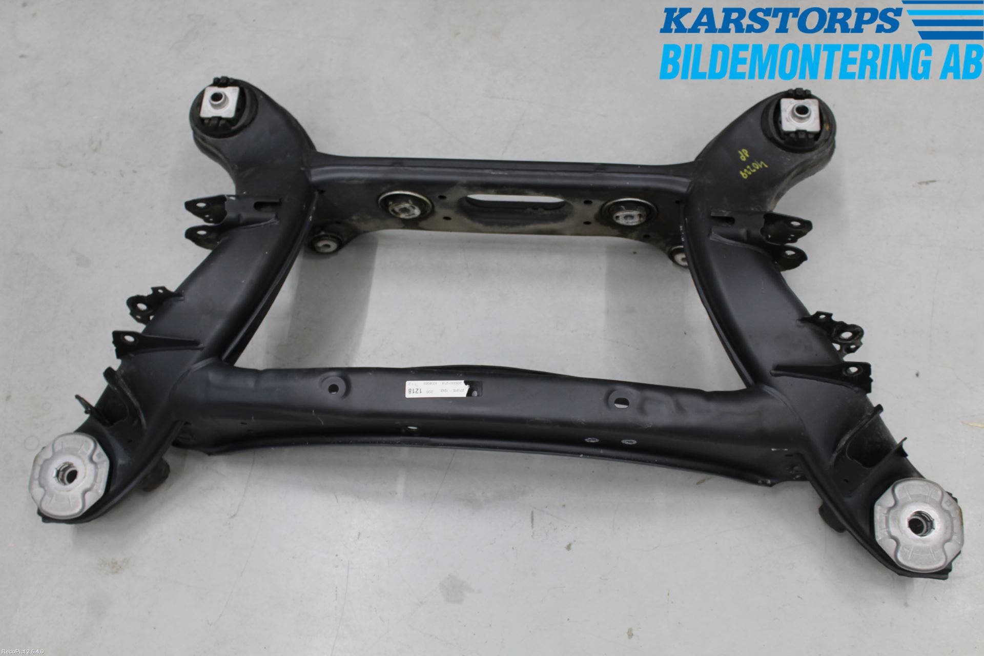 Mercedes-Benz MB C-KLASS (W205) 14-21 Bakaxelbalk