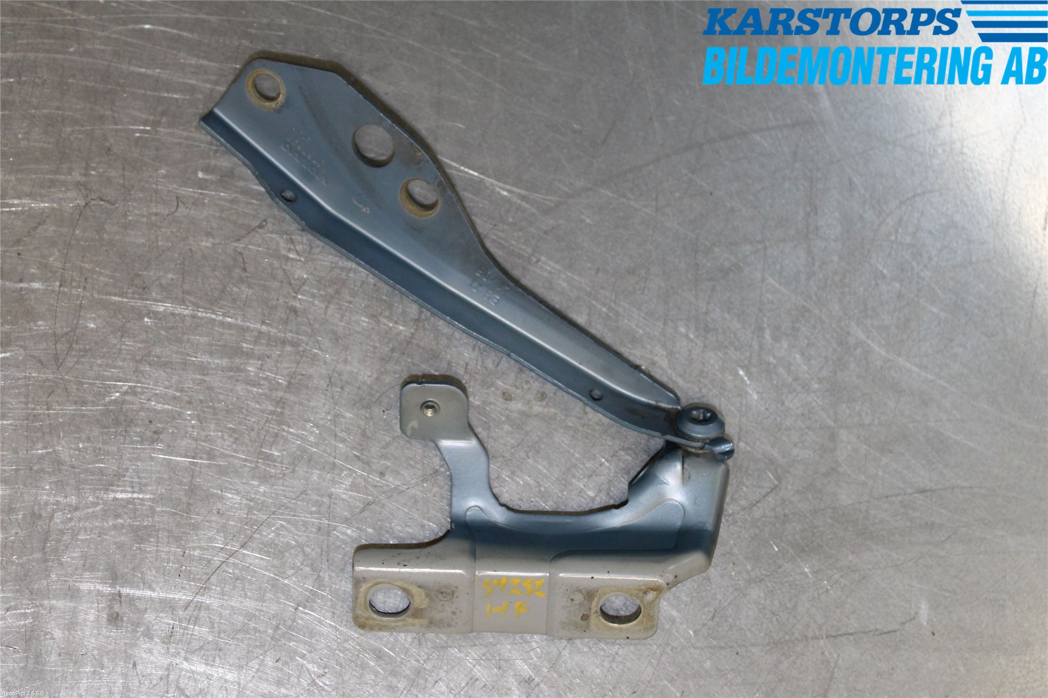 Volvo V50 04-07 Huvgångjärn