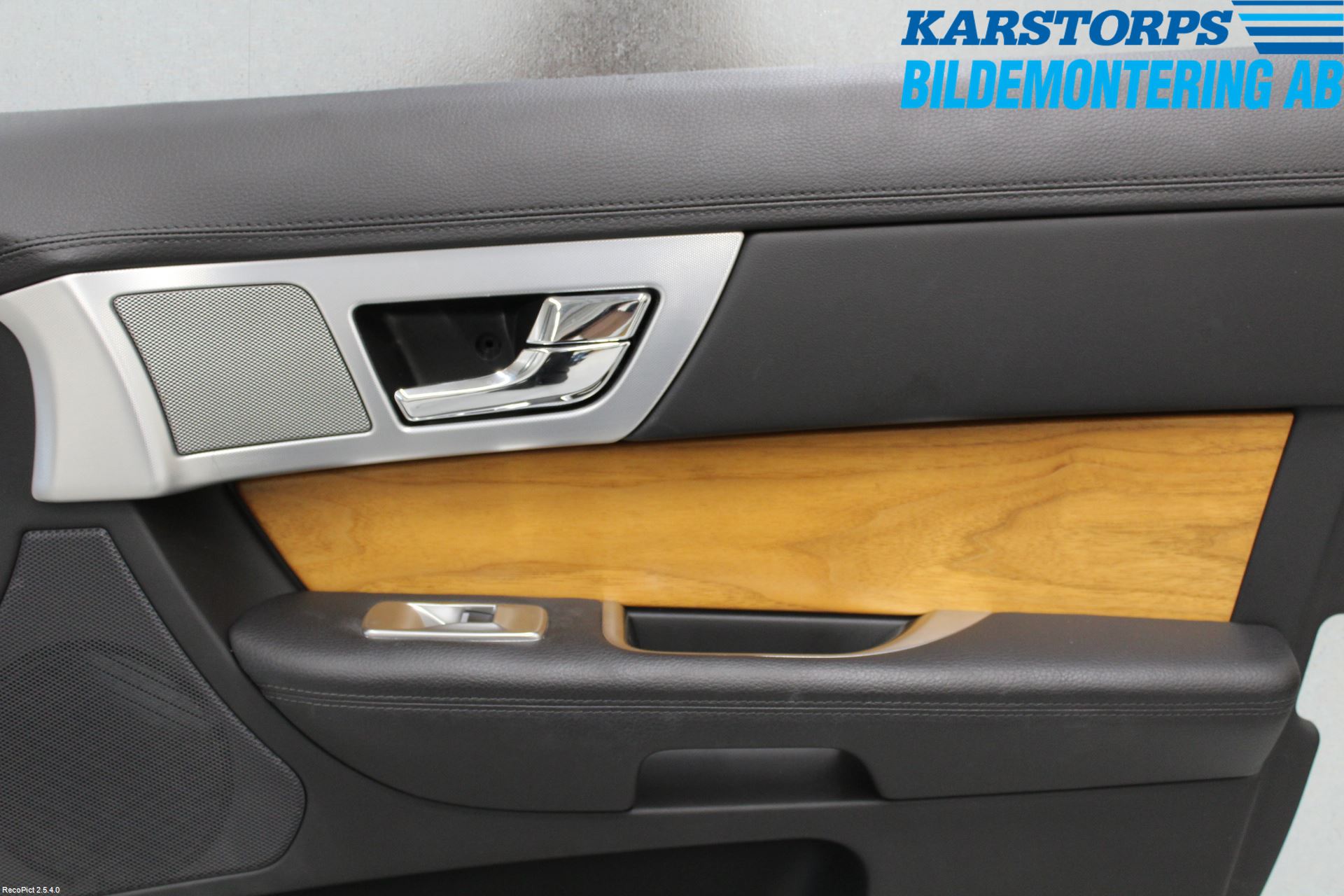 Jaguar XF 08-15 Dörrklädsel Hö