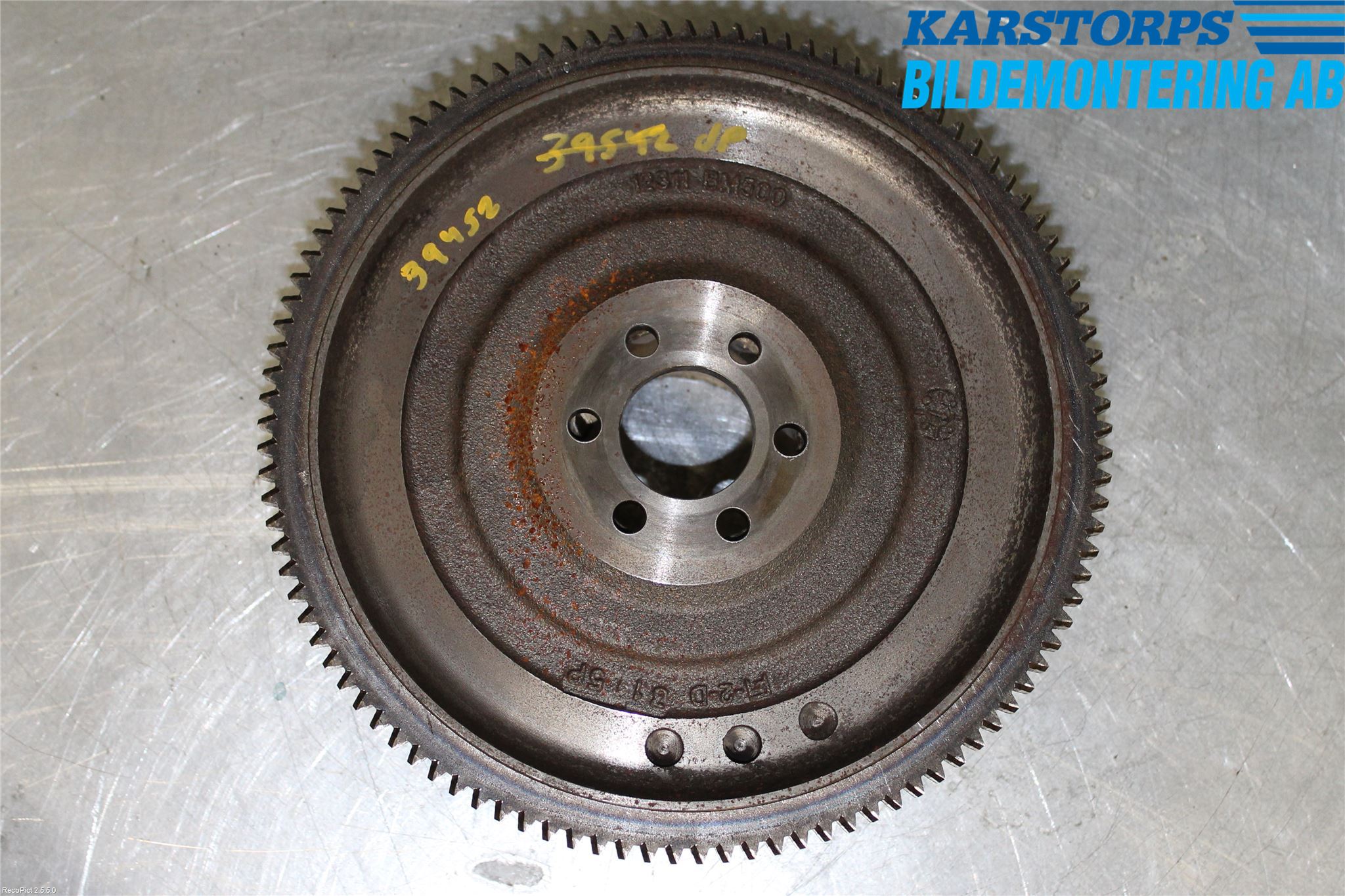 Nissan ALMERA    00-06 Svänghjul Man