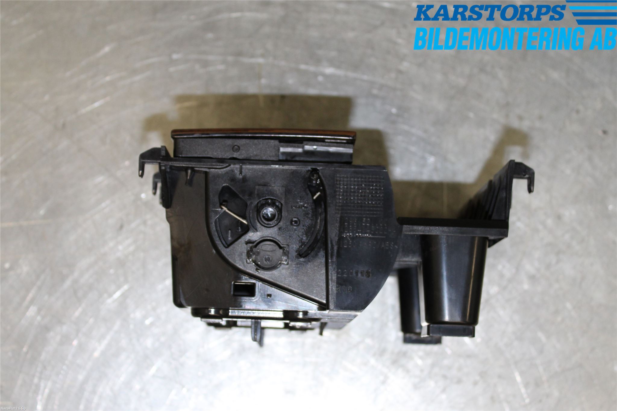 Jaguar XF 08-15 Mugghållare