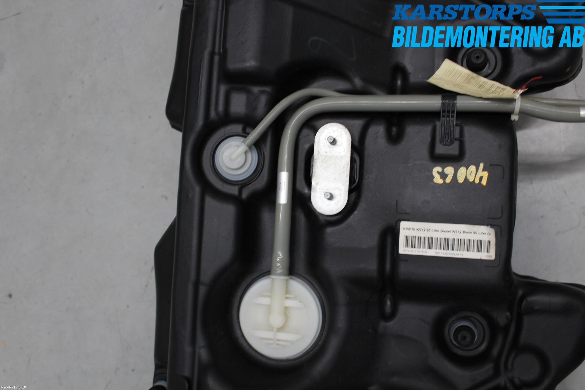 Mercedes-Benz MB E-KLASS (W212) 09-16 Bränsletank Diesel