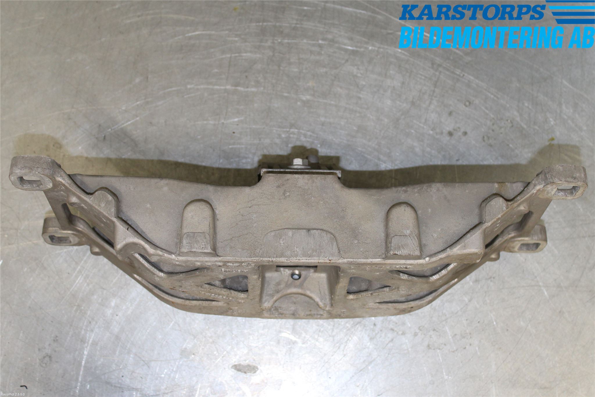 Jaguar XF 08-15 Motorfäste