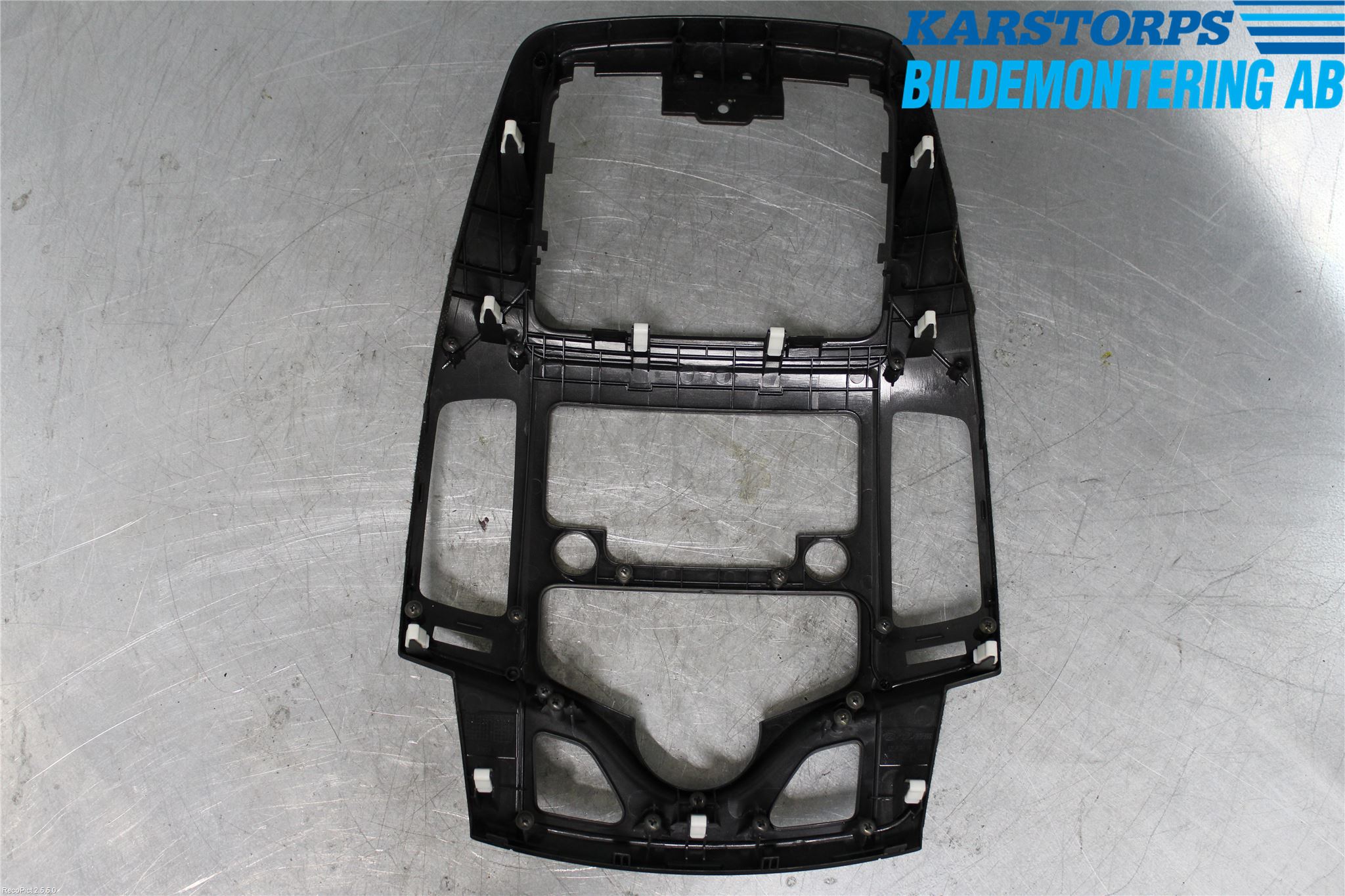 Hyundai i30 FD 07-12 Instrumentkonsoll Mitt