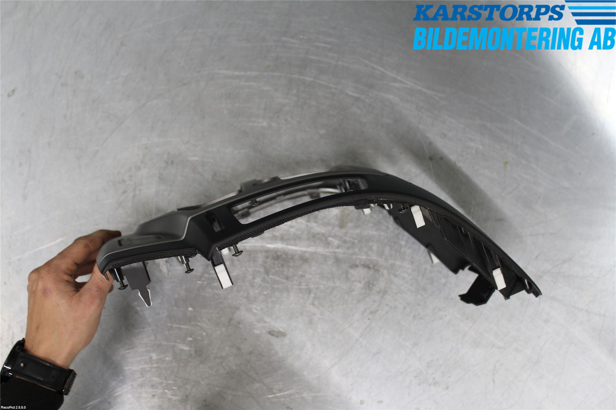 Hyundai i30 FD 07-12 Instrumentkonsoll Mitt