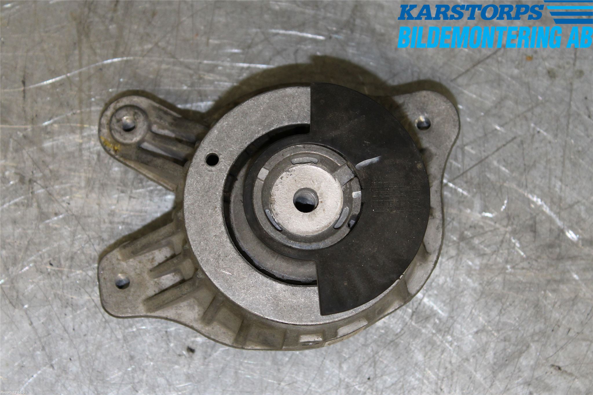Mercedes-Benz MB C-KLASS (W205) 14-21 Motorkudde