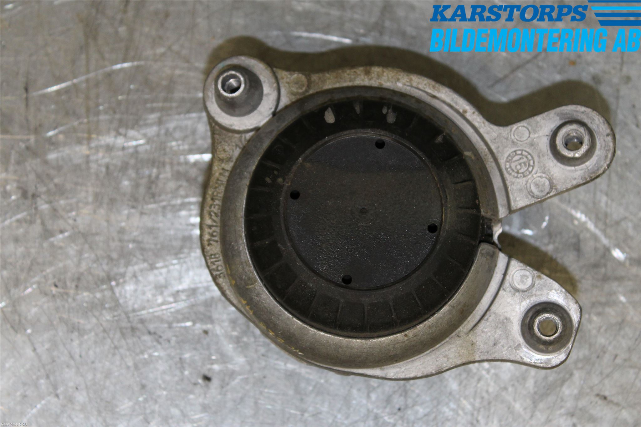 Mercedes-Benz MB C-KLASS (W205) 14-21 Motorkudde