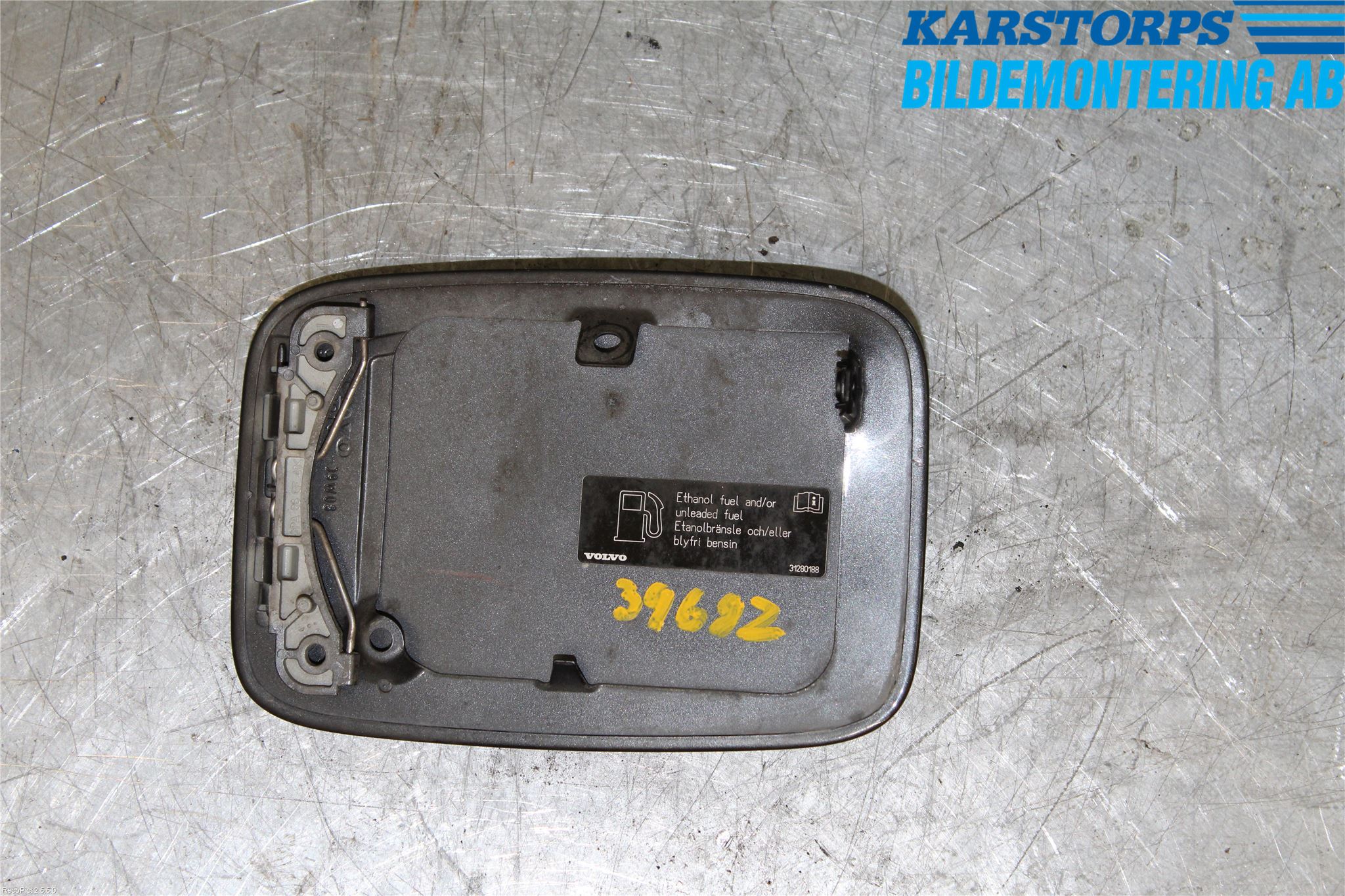 Volvo V50 08-12 Tanklucka