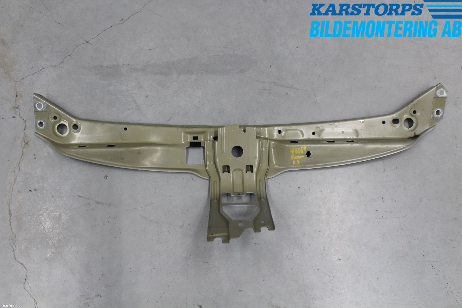 Renault CLIO II 01-08 Front Huvlåsplåt-Balk