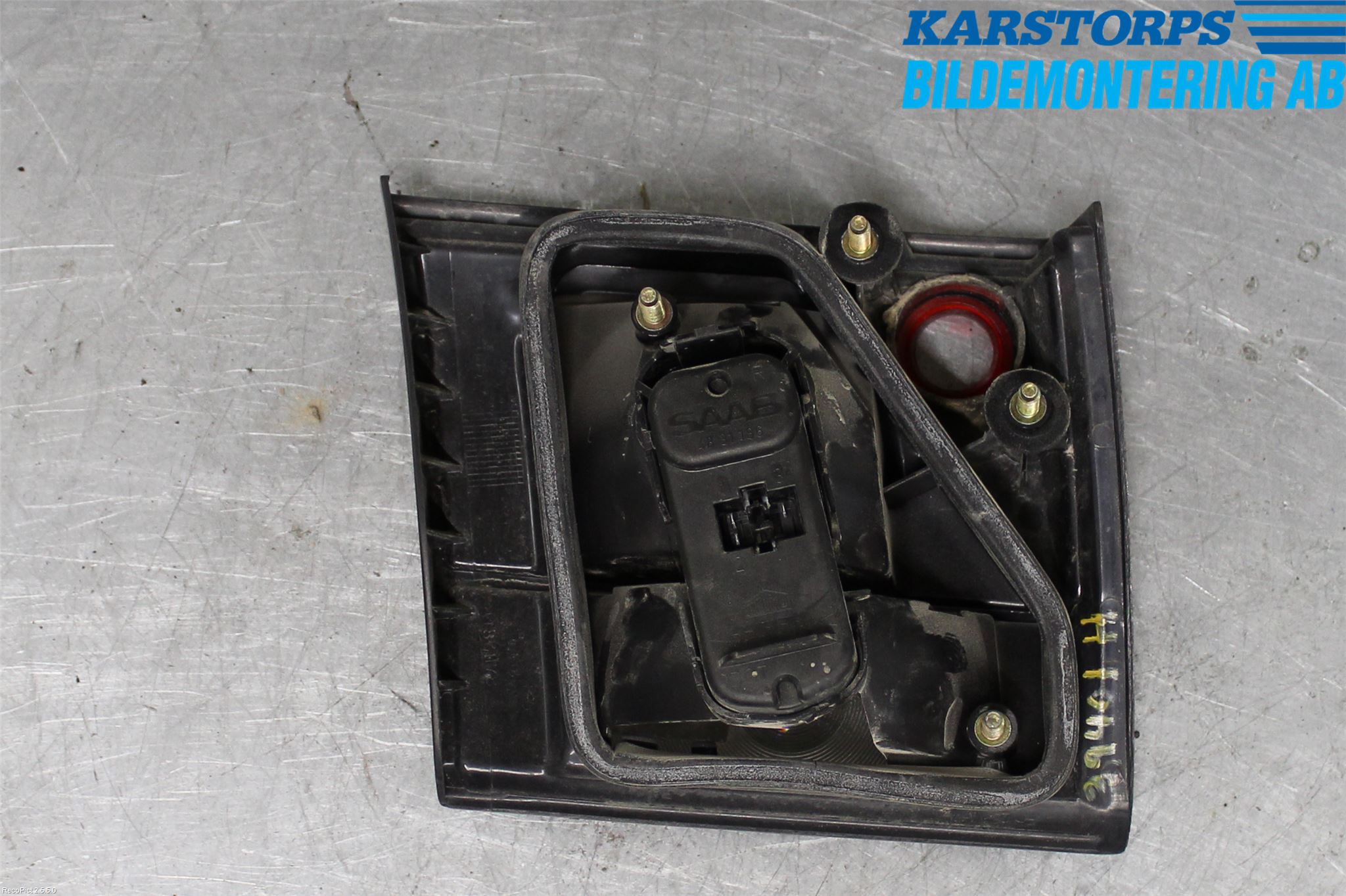 Saab 9-3 VER 1 98-03 Bakljus Lucka Hö