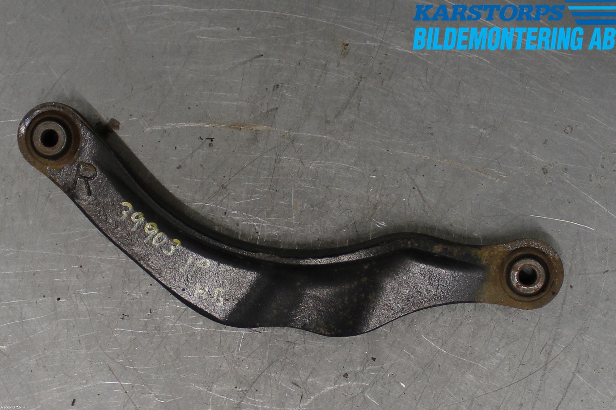 Volvo XC60 09-13 Bärarm Bak Övre Höger